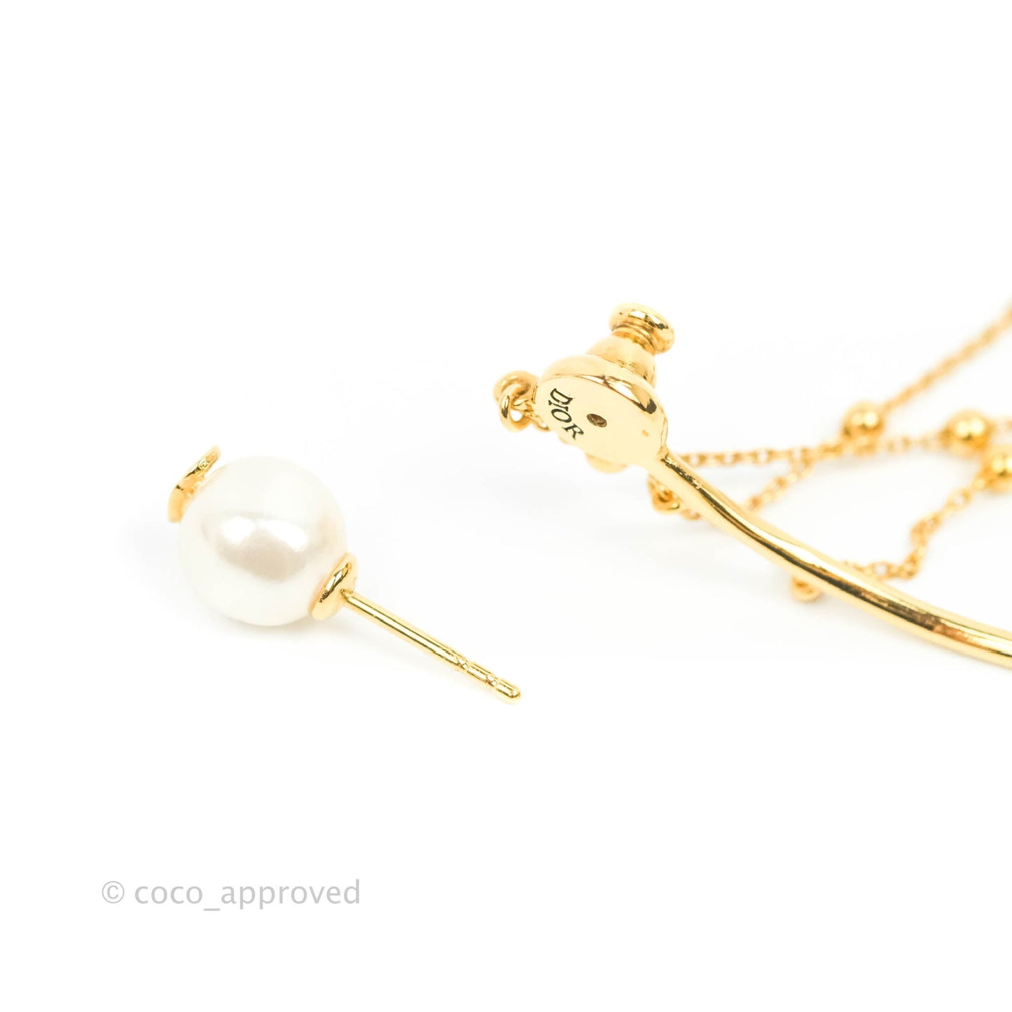 Christian Dior Perles De Désir Ladies Yellow Gold Long Drop Single Detachable Earring