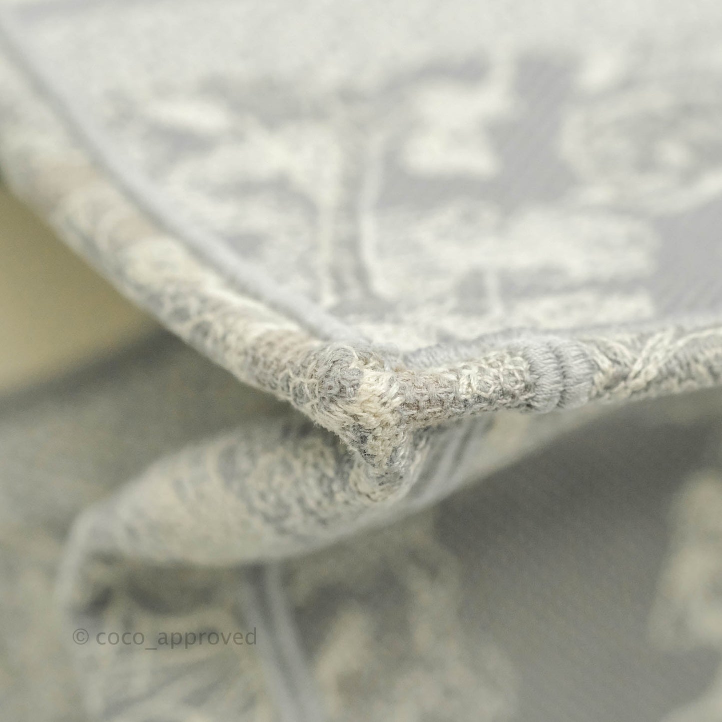 Christian Dior Medium (Old Small) Embroidered Toile De Jouy Light Grey Canvas Book Tote