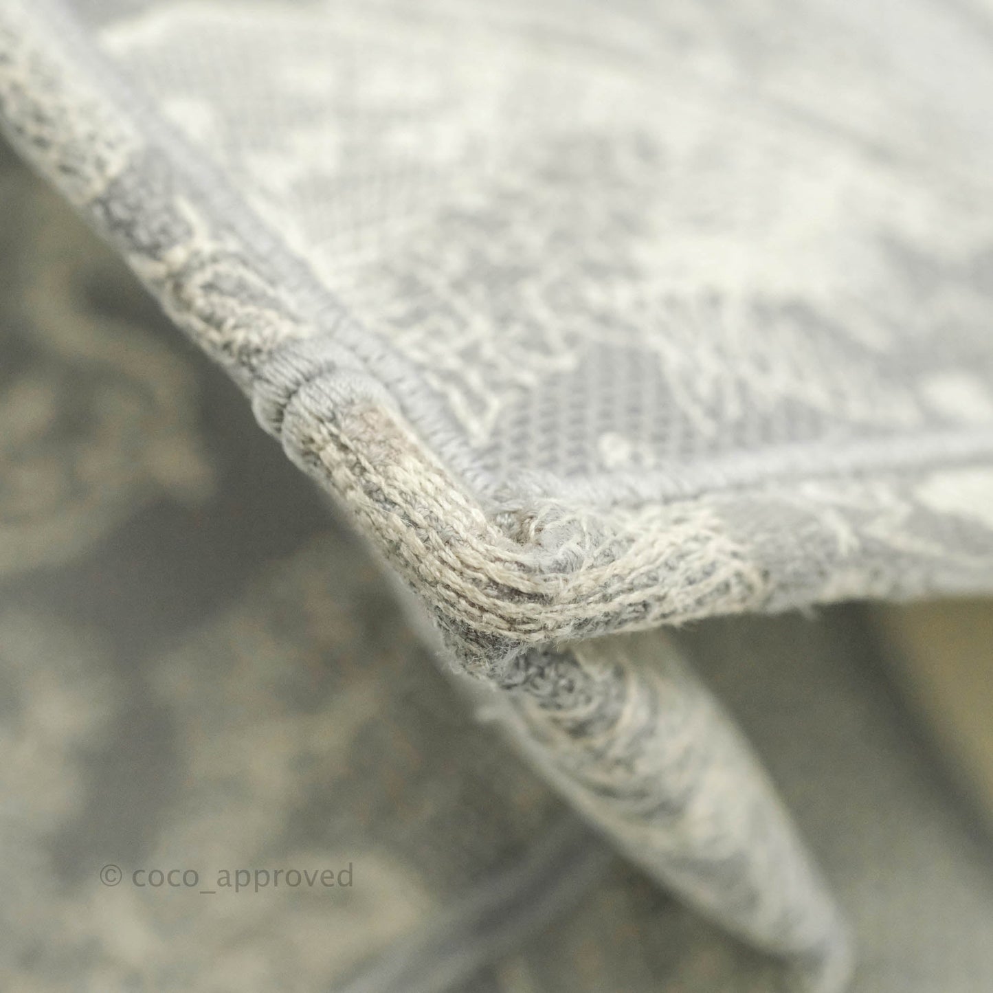 Christian Dior Medium (Old Small) Embroidered Toile De Jouy Light Grey Canvas Book Tote