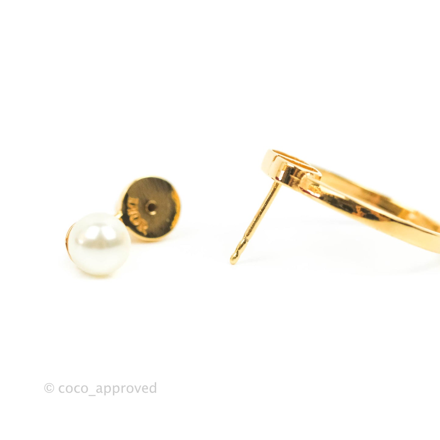 Christian Dior Pearl 30 Montaigne Earrings Gold