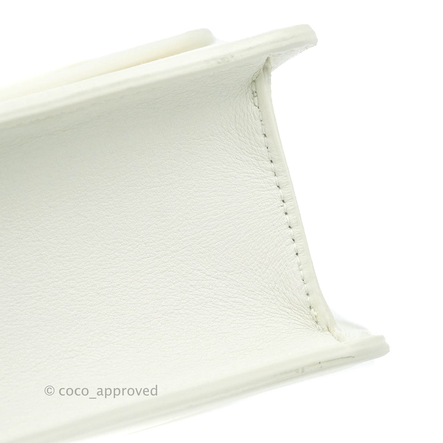 Christian Dior 30 Montaigne Bag White Calfskin Gold Hardware