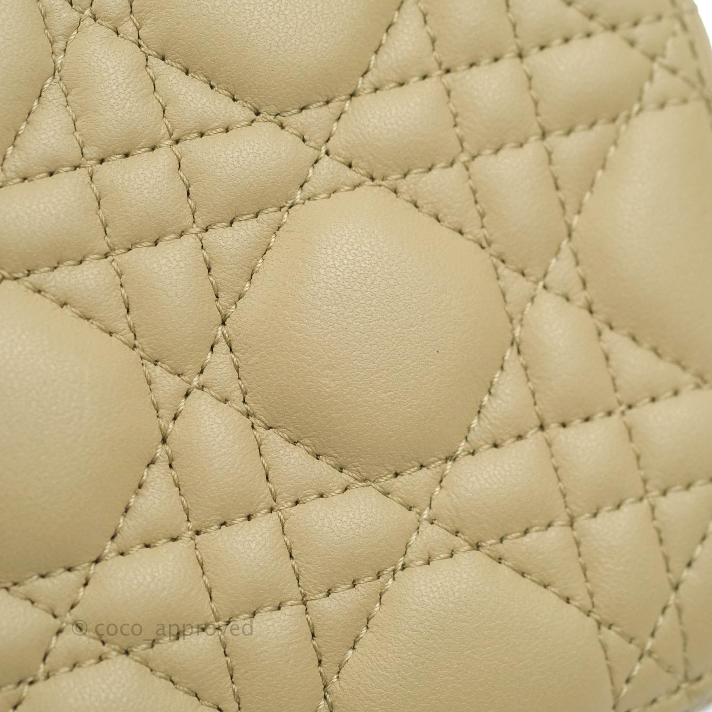 Christian Dior Small Diortravel Vanity Case Beige Lambskin Cannage