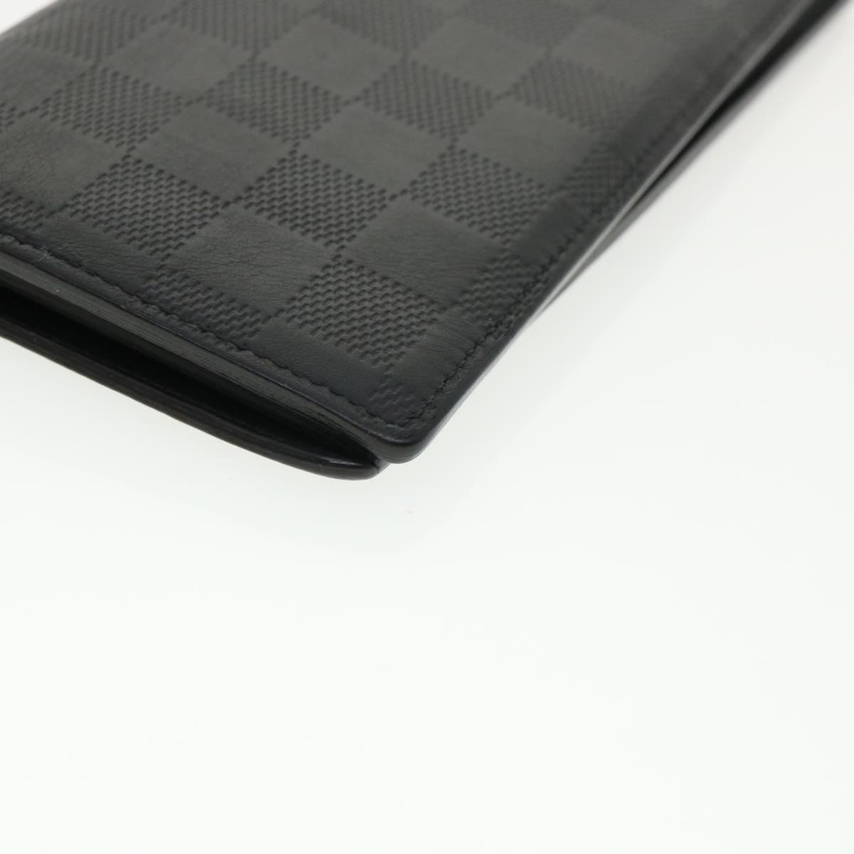 Louis Vuitton Black Leather Portefeuille Brazza wallet accessories