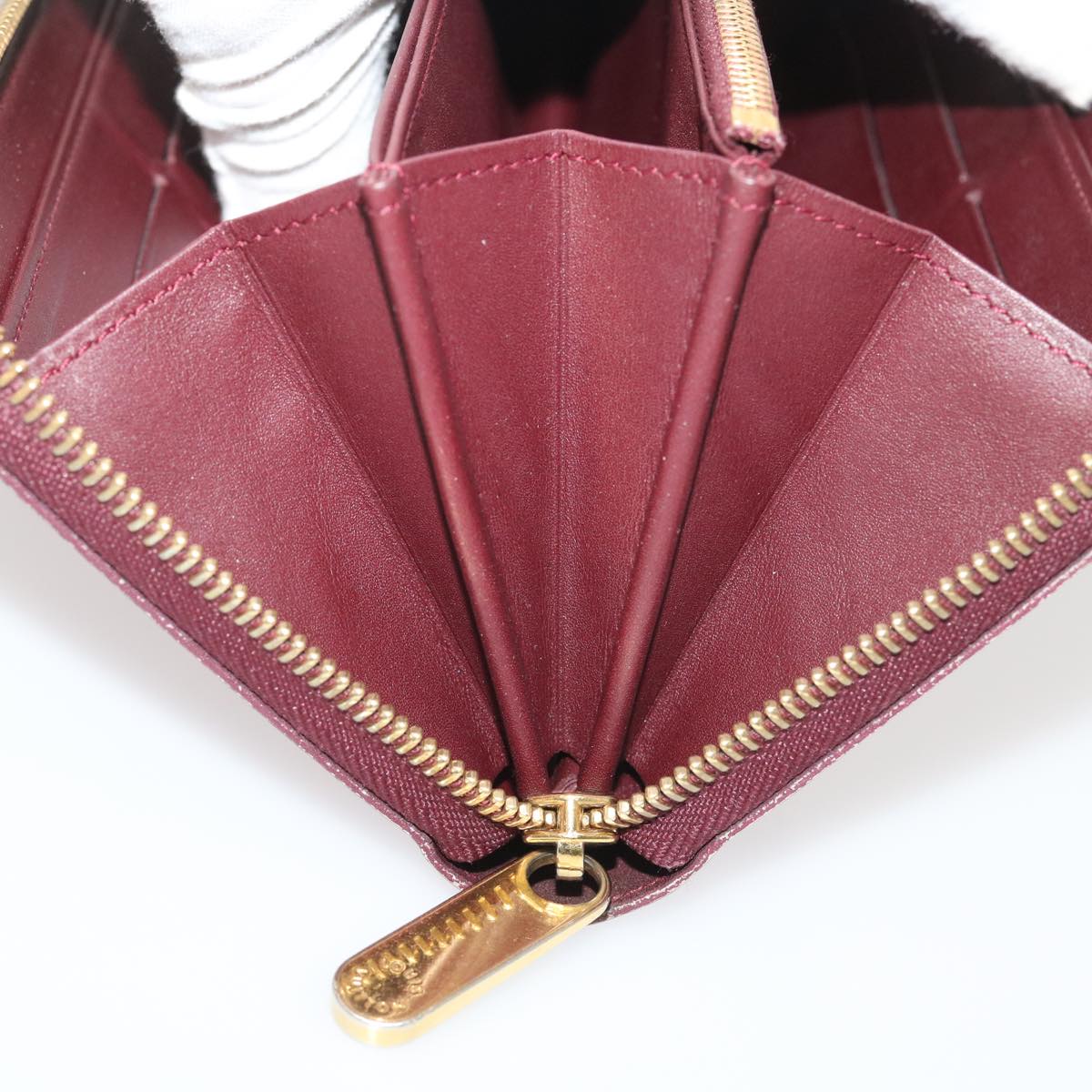 Louis Vuitton Bordeaux Patent leather Portefeuille zippy wallet accessories