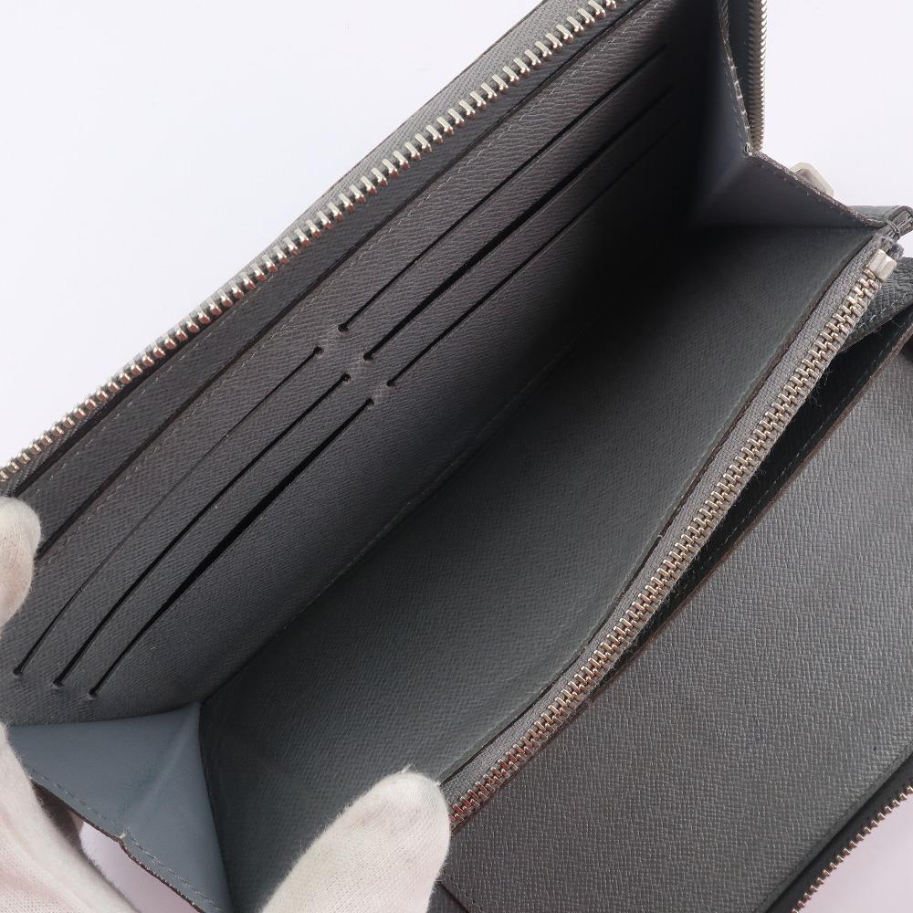 Louis Vuitton Gray Leather Zippy organizer wallet accessories