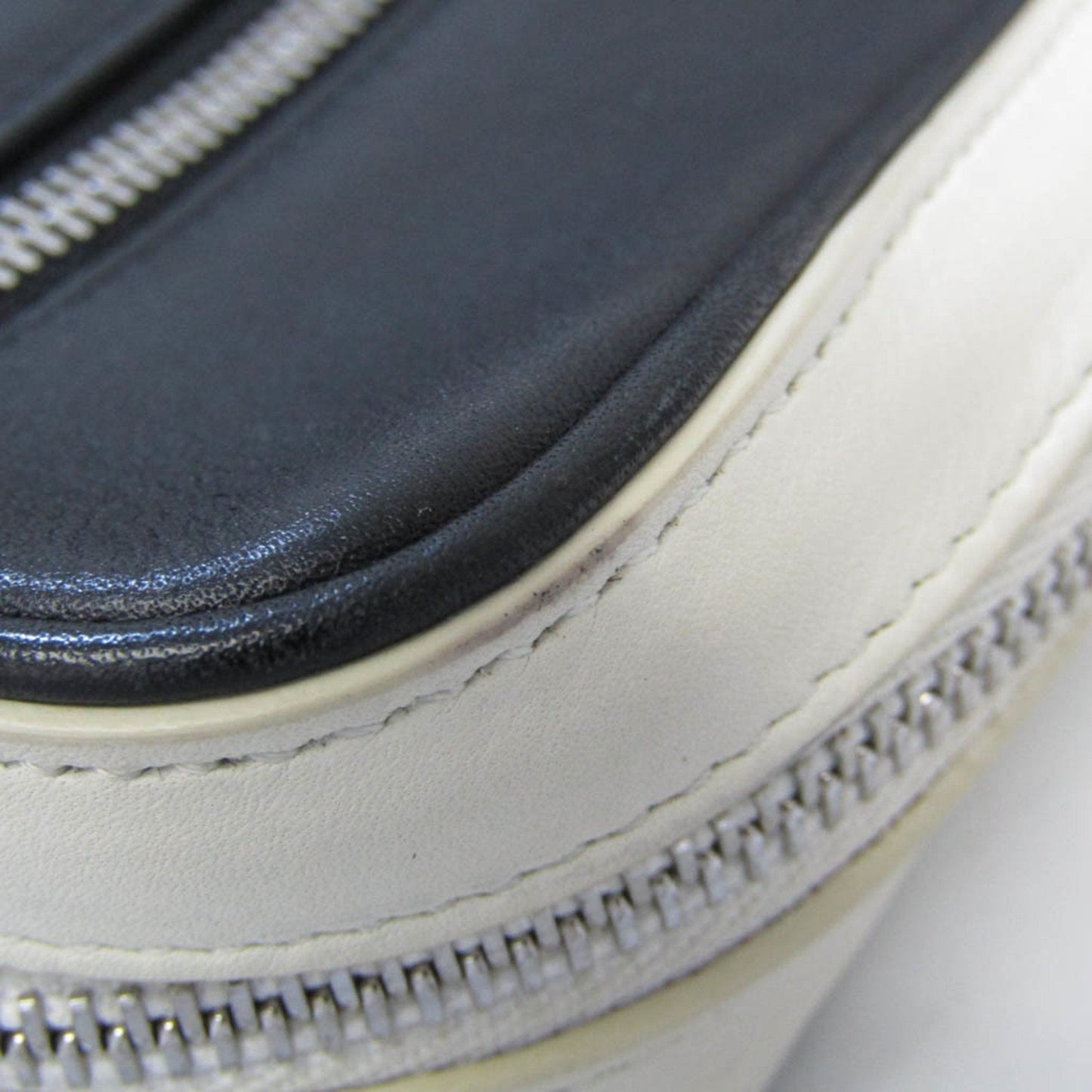 Celine Women's Leather Clutch Bag Black,Off-white