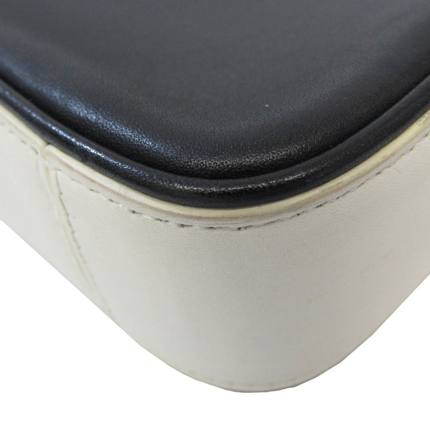 Celine Women's Leather Clutch Bag Black,Off-white