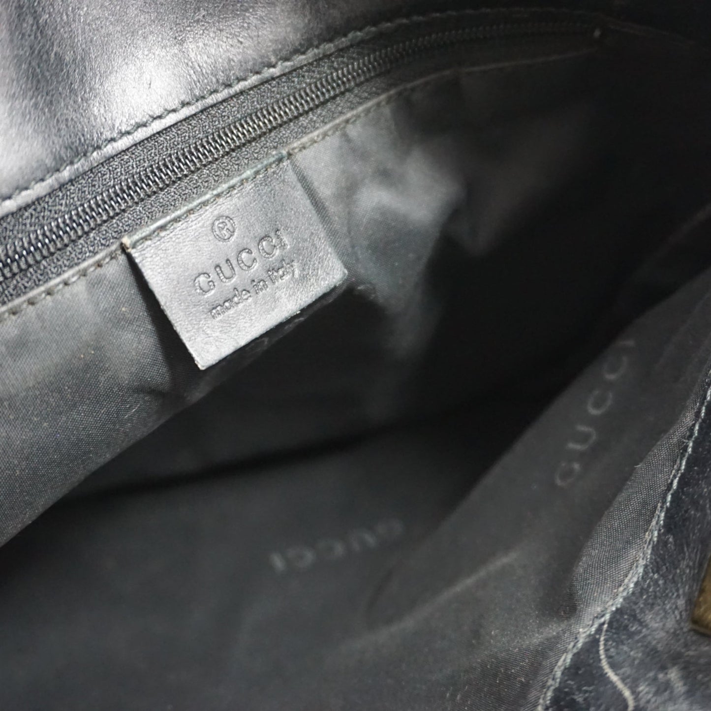Gucci Mini Bucketbag