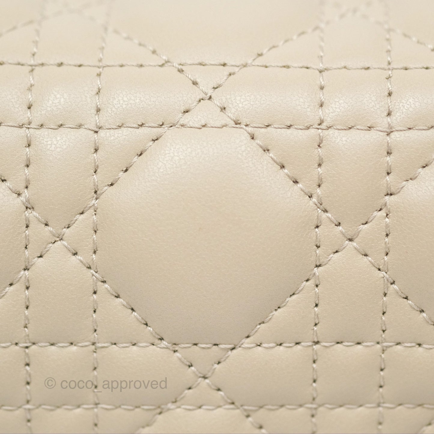 Christian Dior My Dior Daily Chain Pouch Sand-Colored Cannage Lambskin Gold Hardware