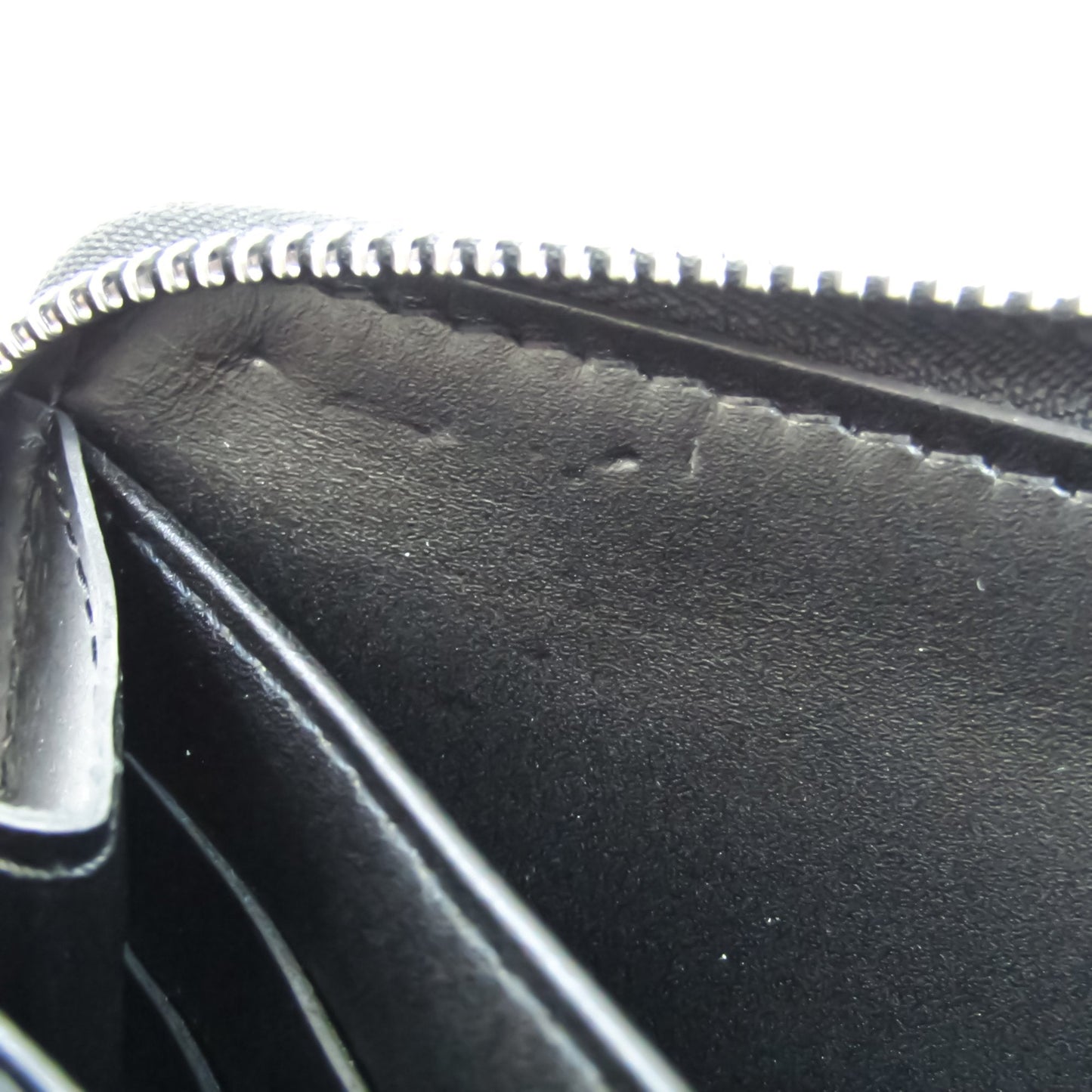 Louis Vuitton Black Leather Zippy organizer wallet accessories