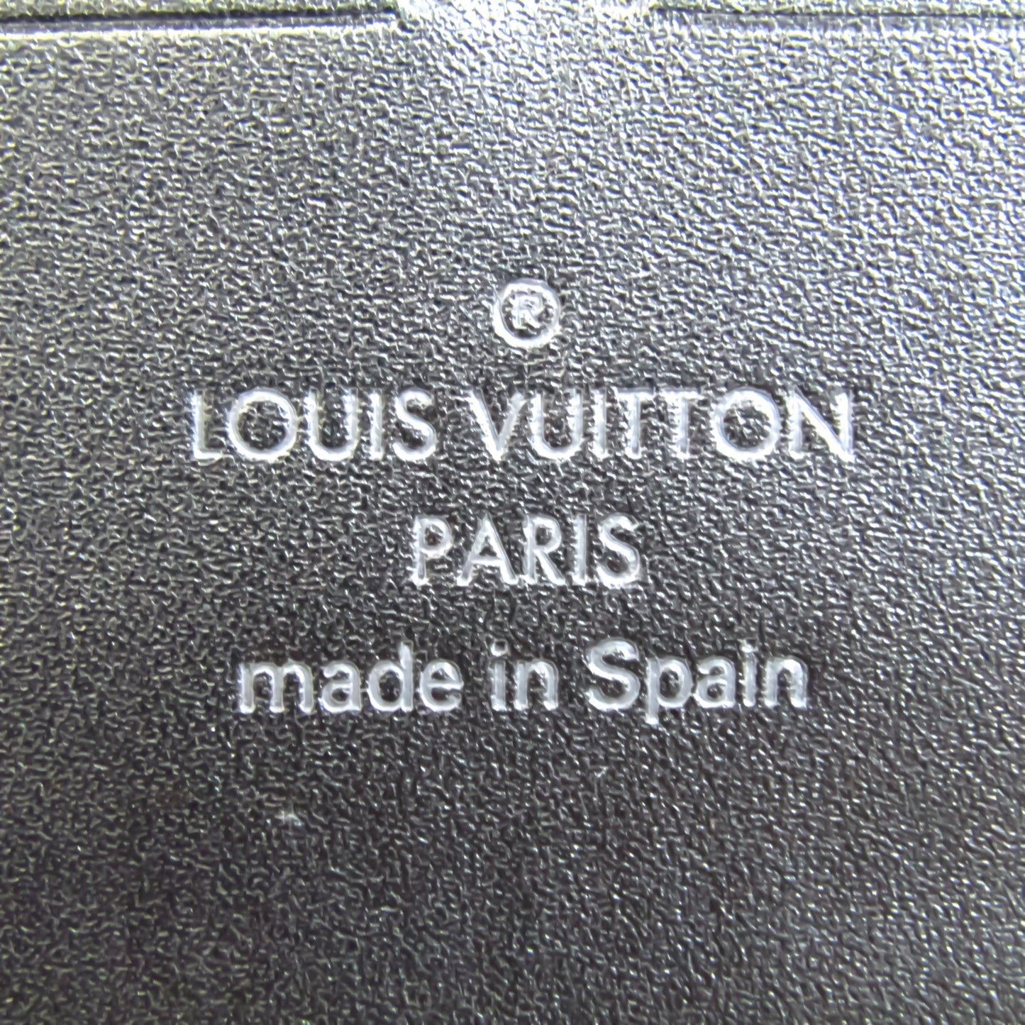Louis Vuitton Black Leather Zippy organizer wallet accessories