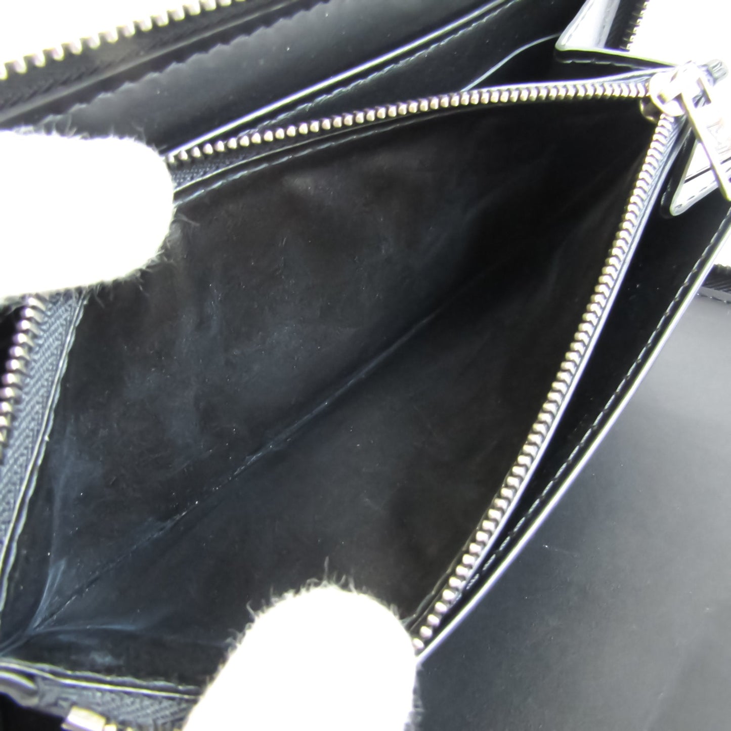 Louis Vuitton Black Leather Zippy organizer wallet accessories