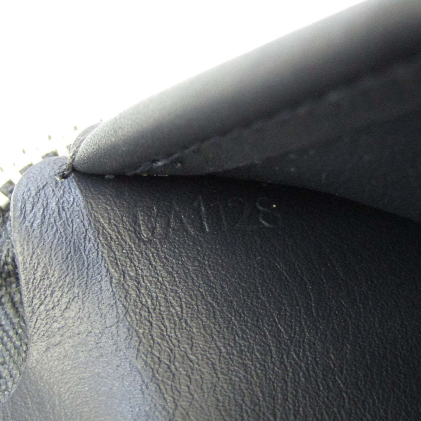 Louis Vuitton Black Canvas Zippy Wallet Vertical wallet accessories