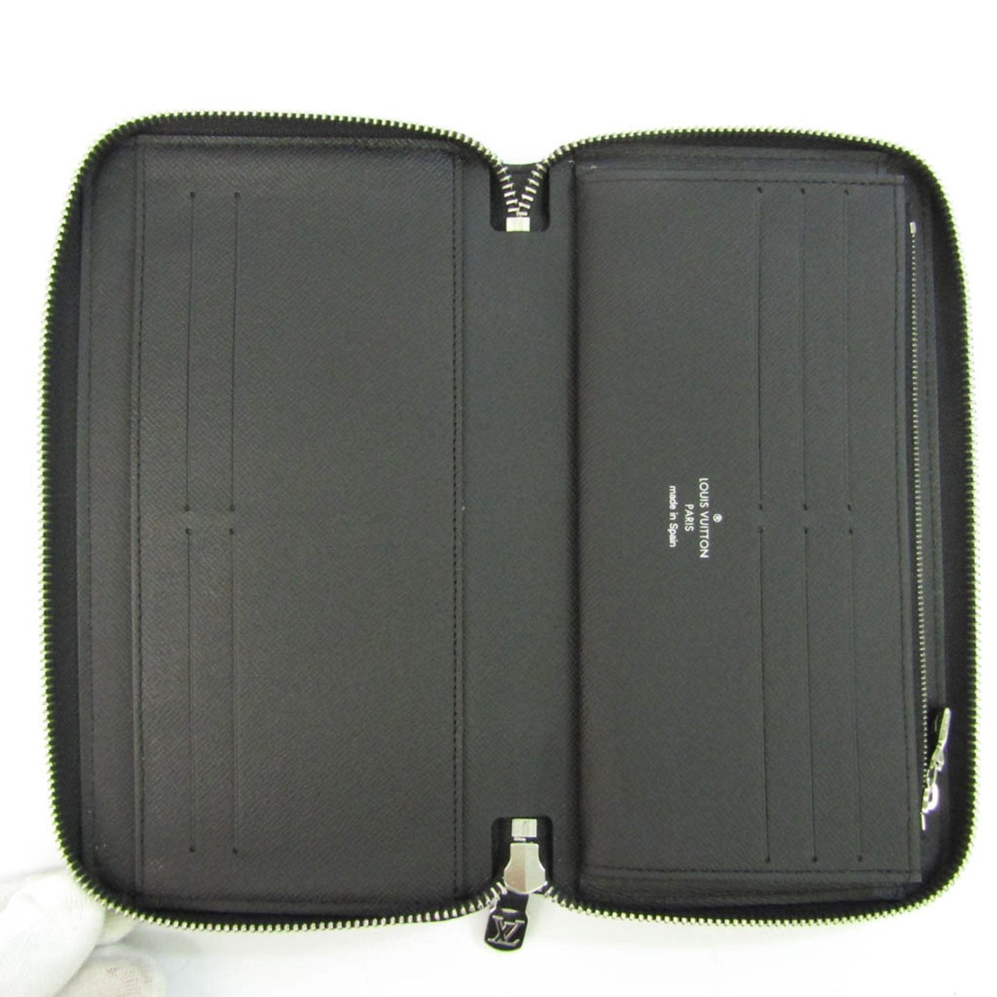 Louis Vuitton Black Leather Zippy organizer wallet accessories