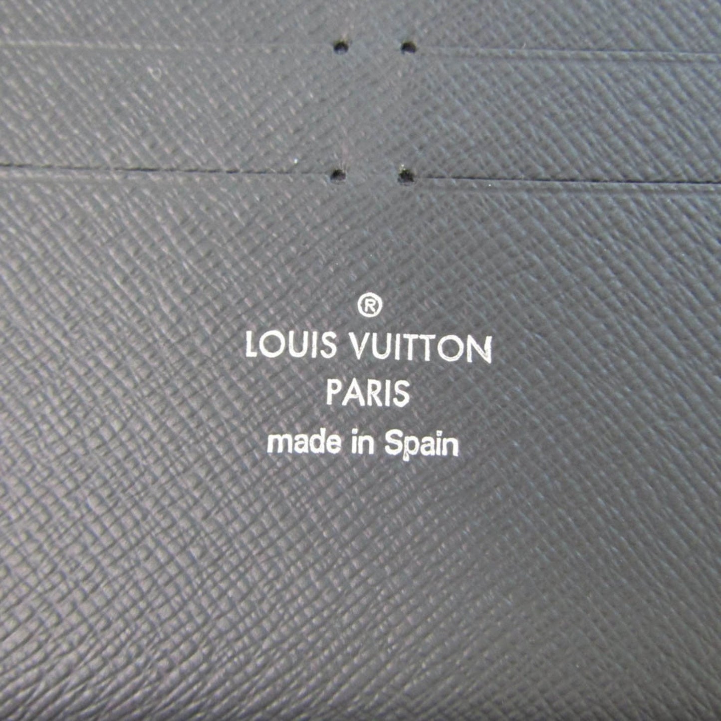 Louis Vuitton Black Leather Zippy organizer wallet accessories