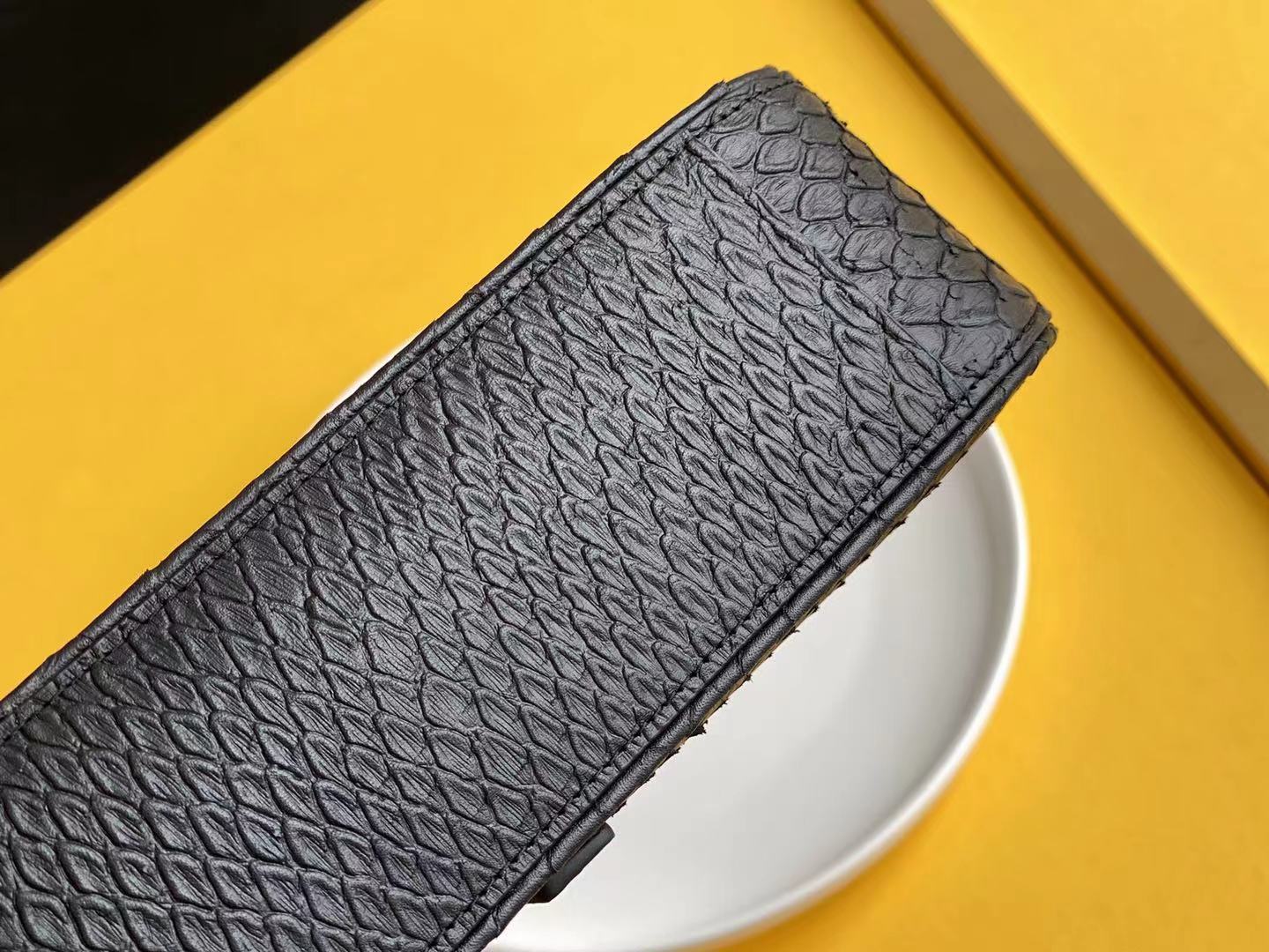 Yves Saint Laurent Hobo Bag