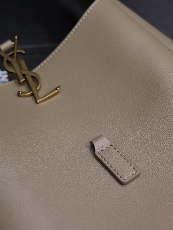 Franco Shops - Yves Saint Laurent - Bags - 091