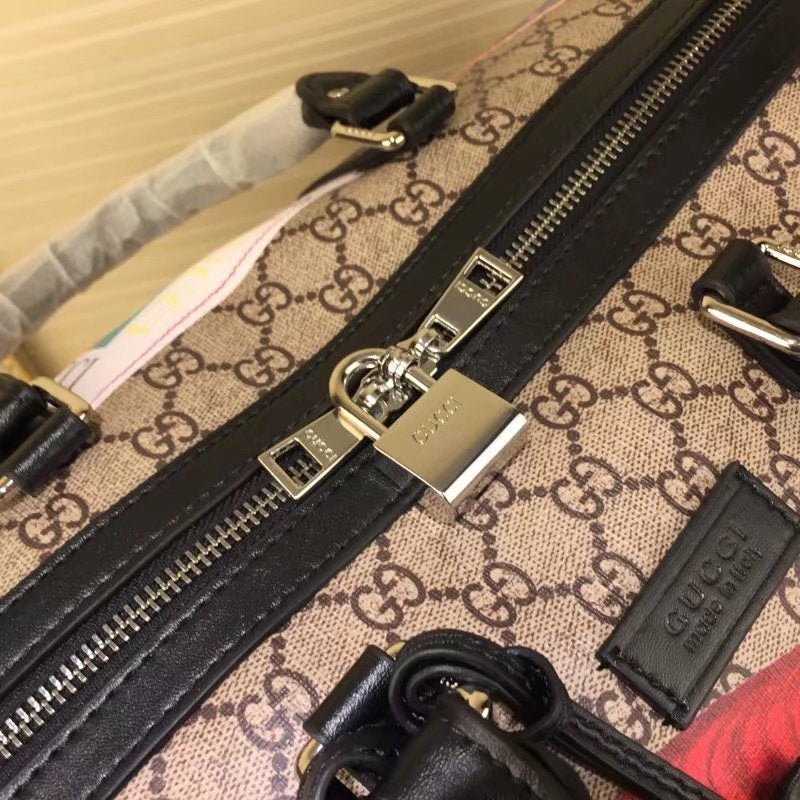 Gucci Bags - The Tote 1025
