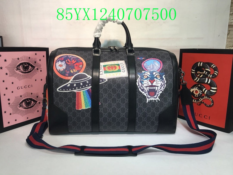 Gucci Bags - The Tote 1015