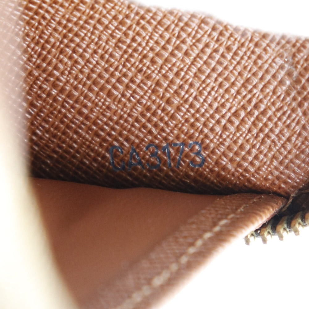 Louis Vuitton Brown Canvas Zippy wallet wallet accessories
