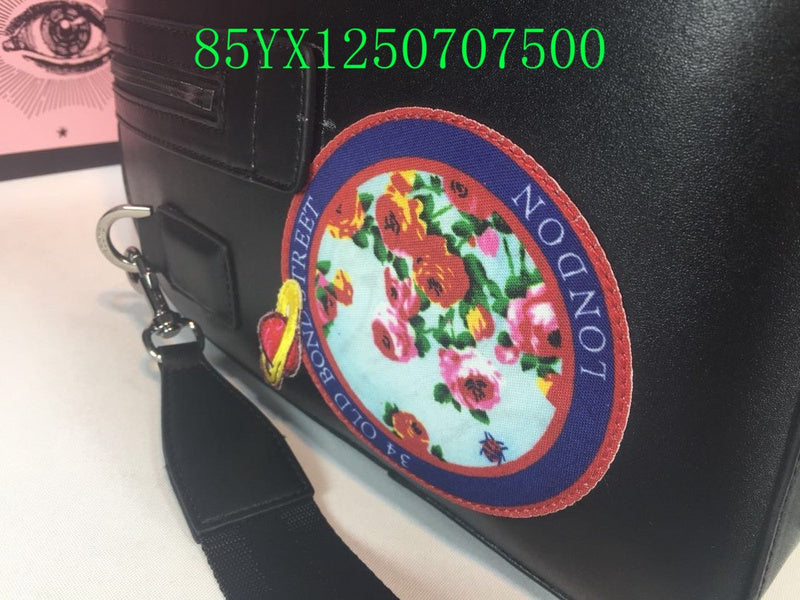 Gucci Bags - The Tote 1008