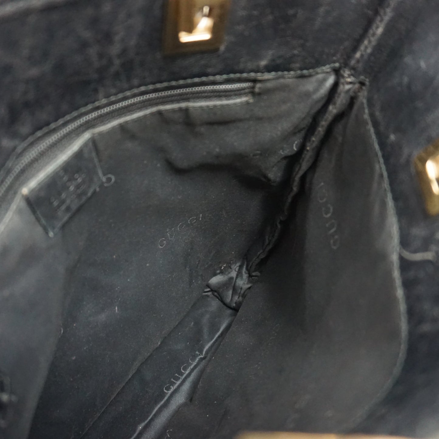 Gucci Mini Bucketbag