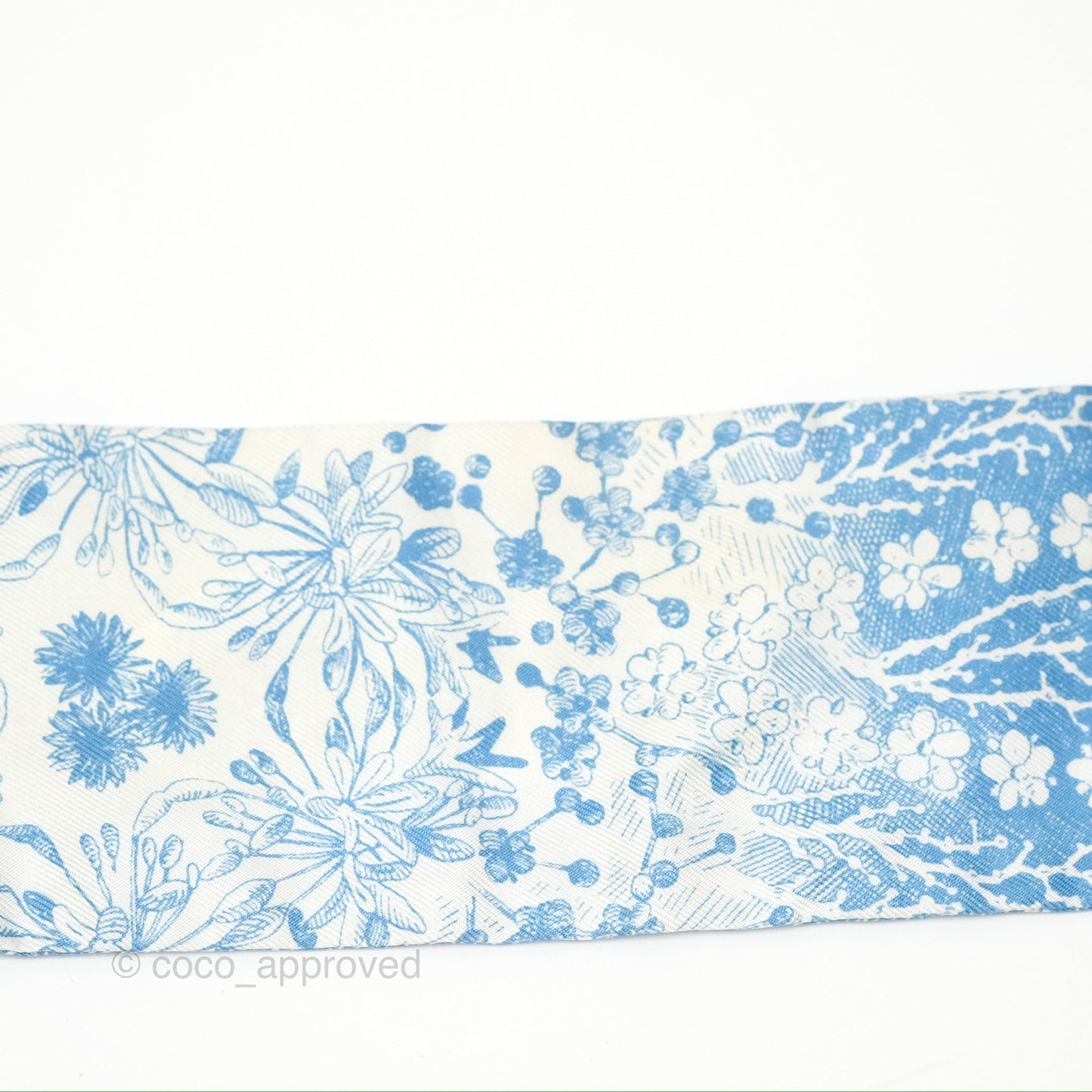 Christian Dior Kaléidoscope Mitzah Silk Twilly Blue