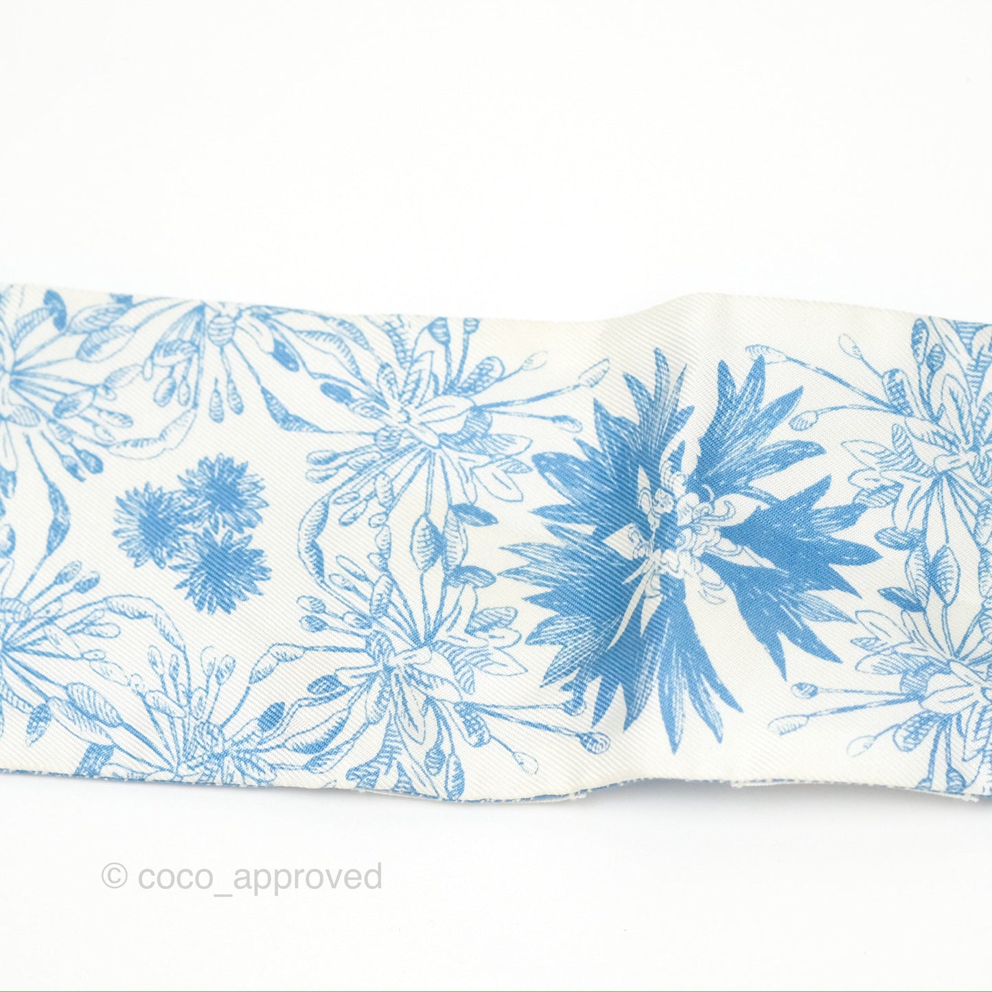 Christian Dior Kaléidoscope Mitzah Silk Twilly Blue