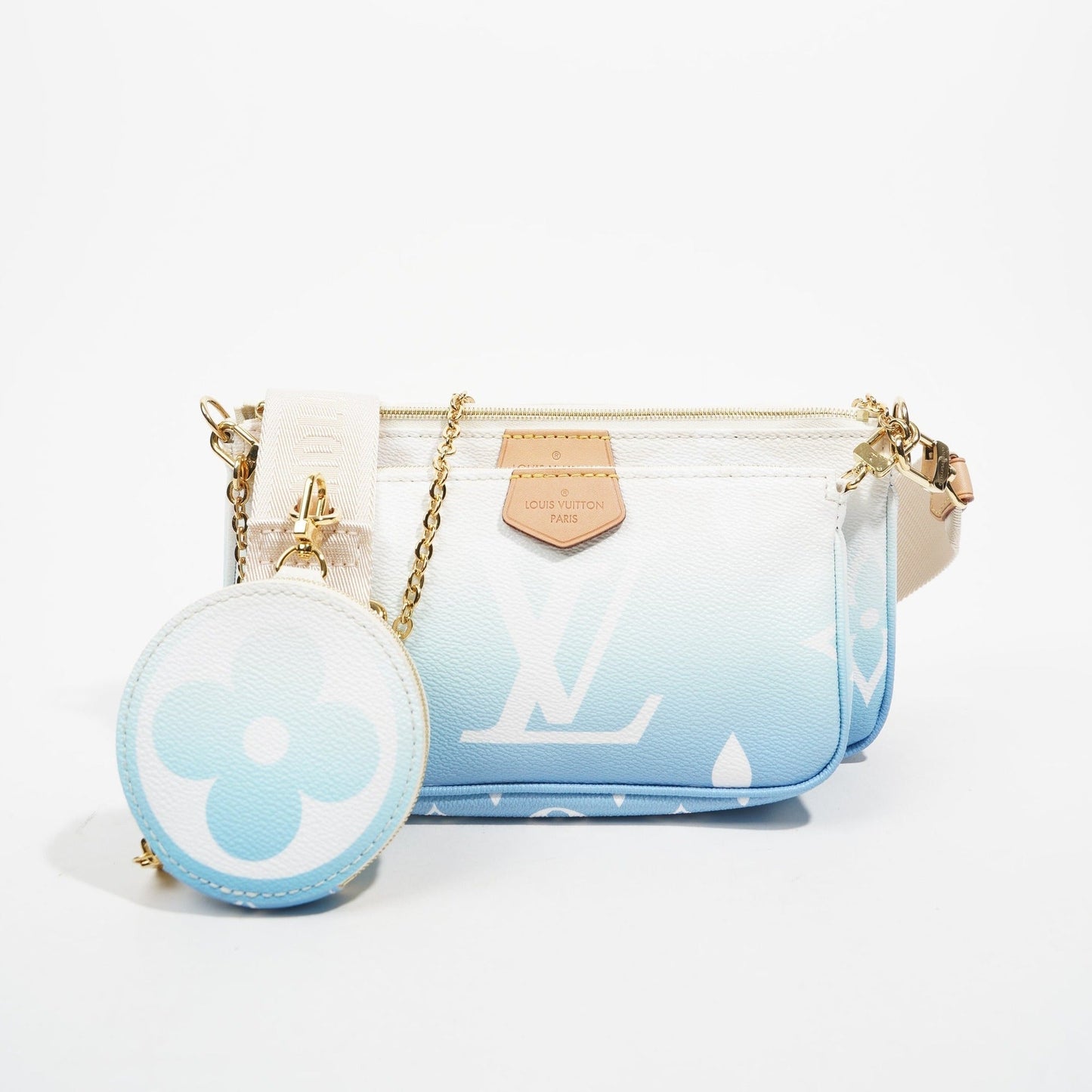 Louis Vuitton Womens Multi Pochette By The Pool