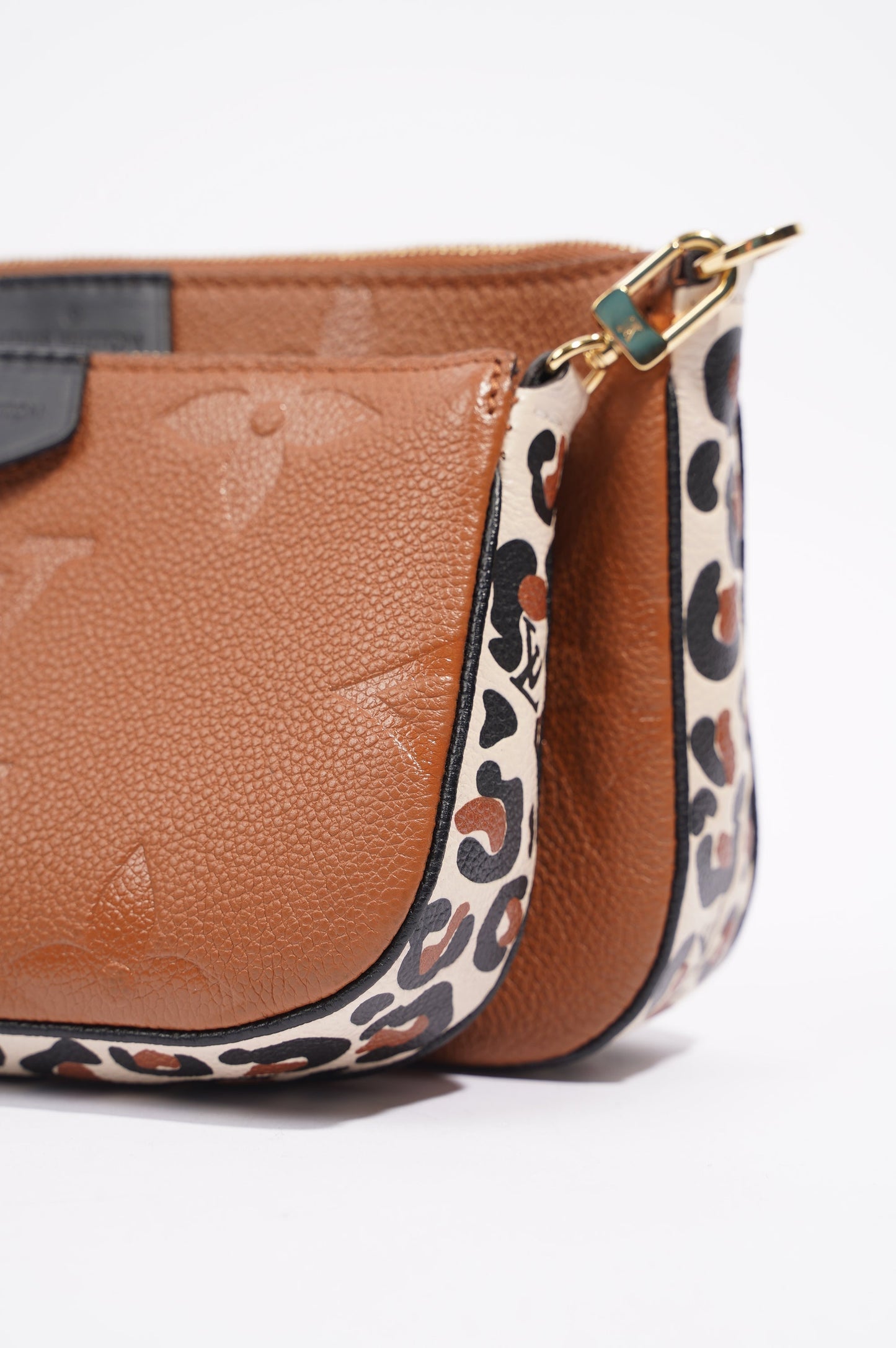 Louis Vuitton Womens Multi Pochette Accessoires Tan / Leopard