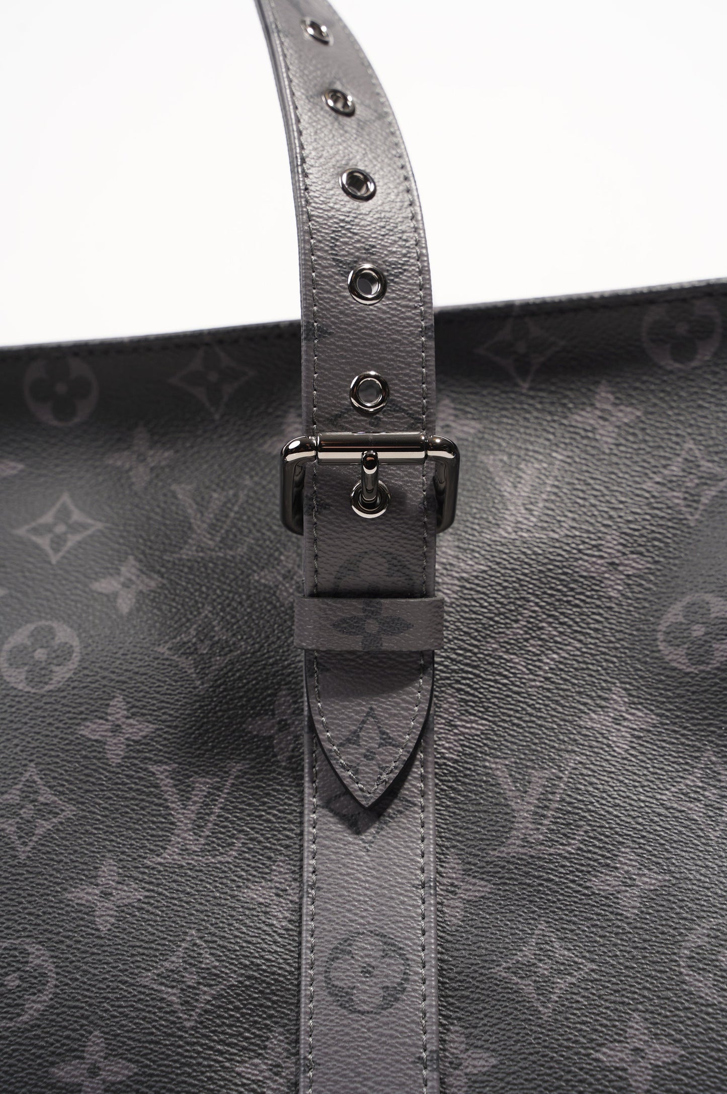Louis Vuitton Mens New Cabas Zippe GM
