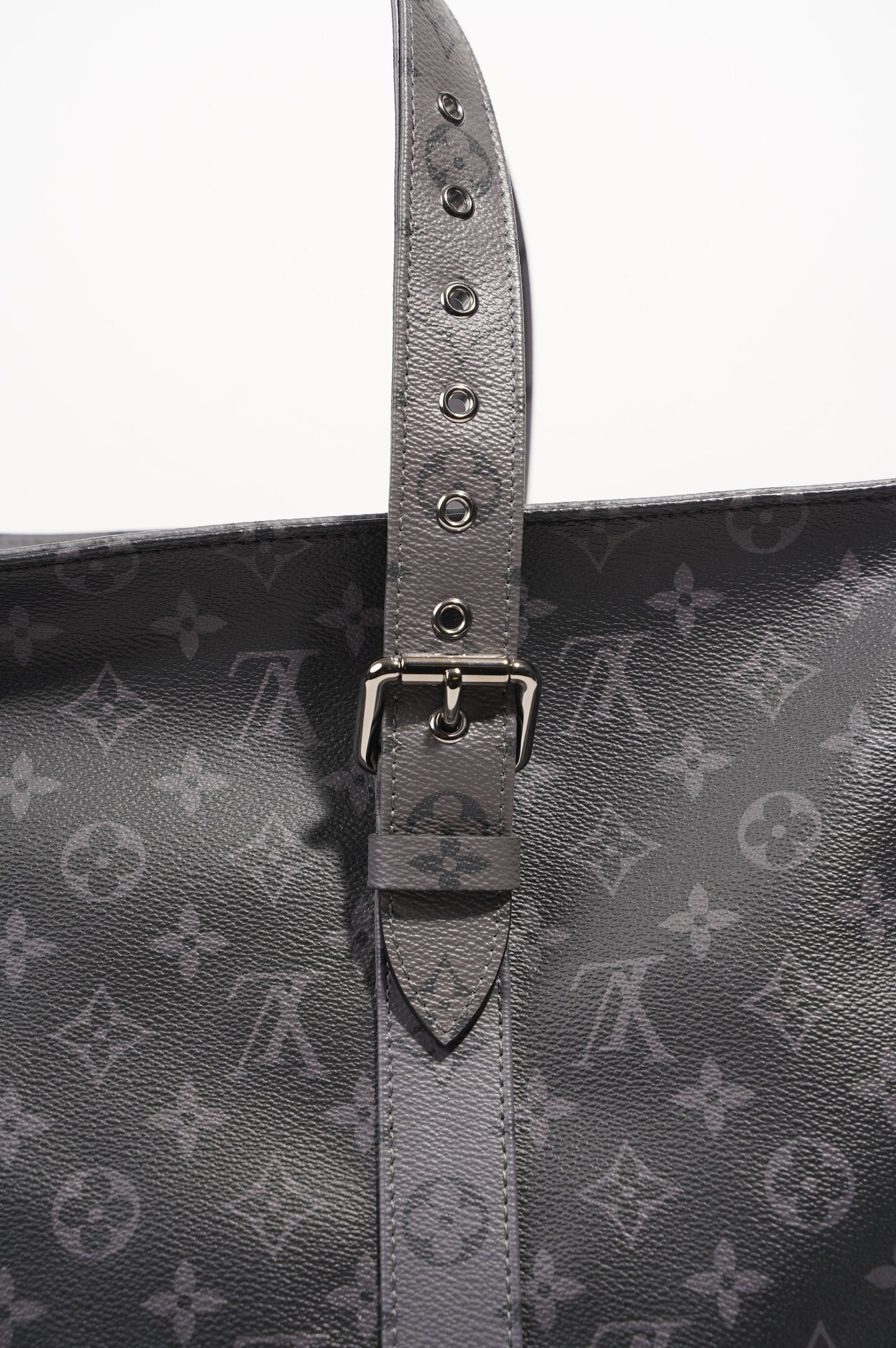 Louis Vuitton Mens New Cabas Zippe GM