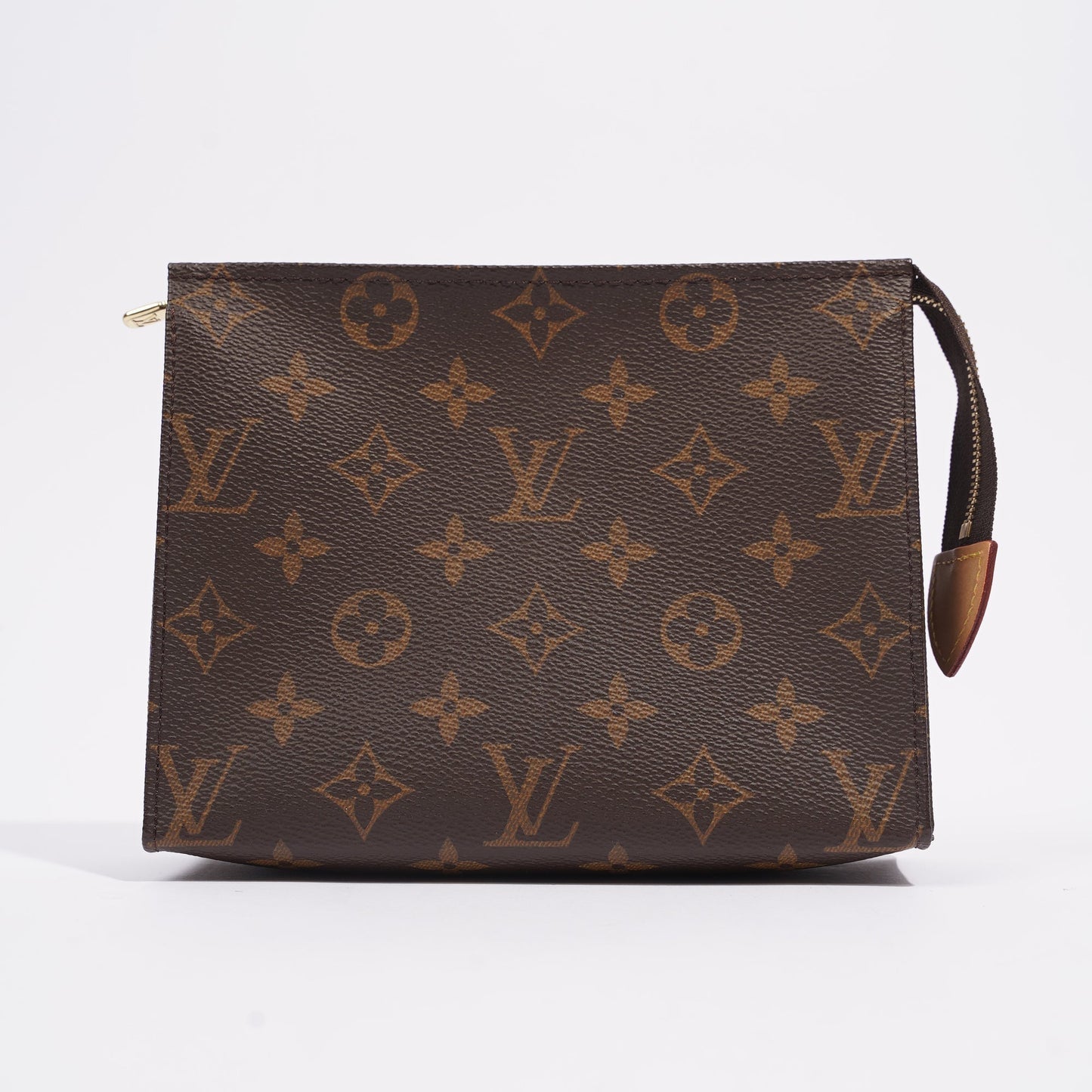 Louis Vuitton Womens Toiletry Monogram 19