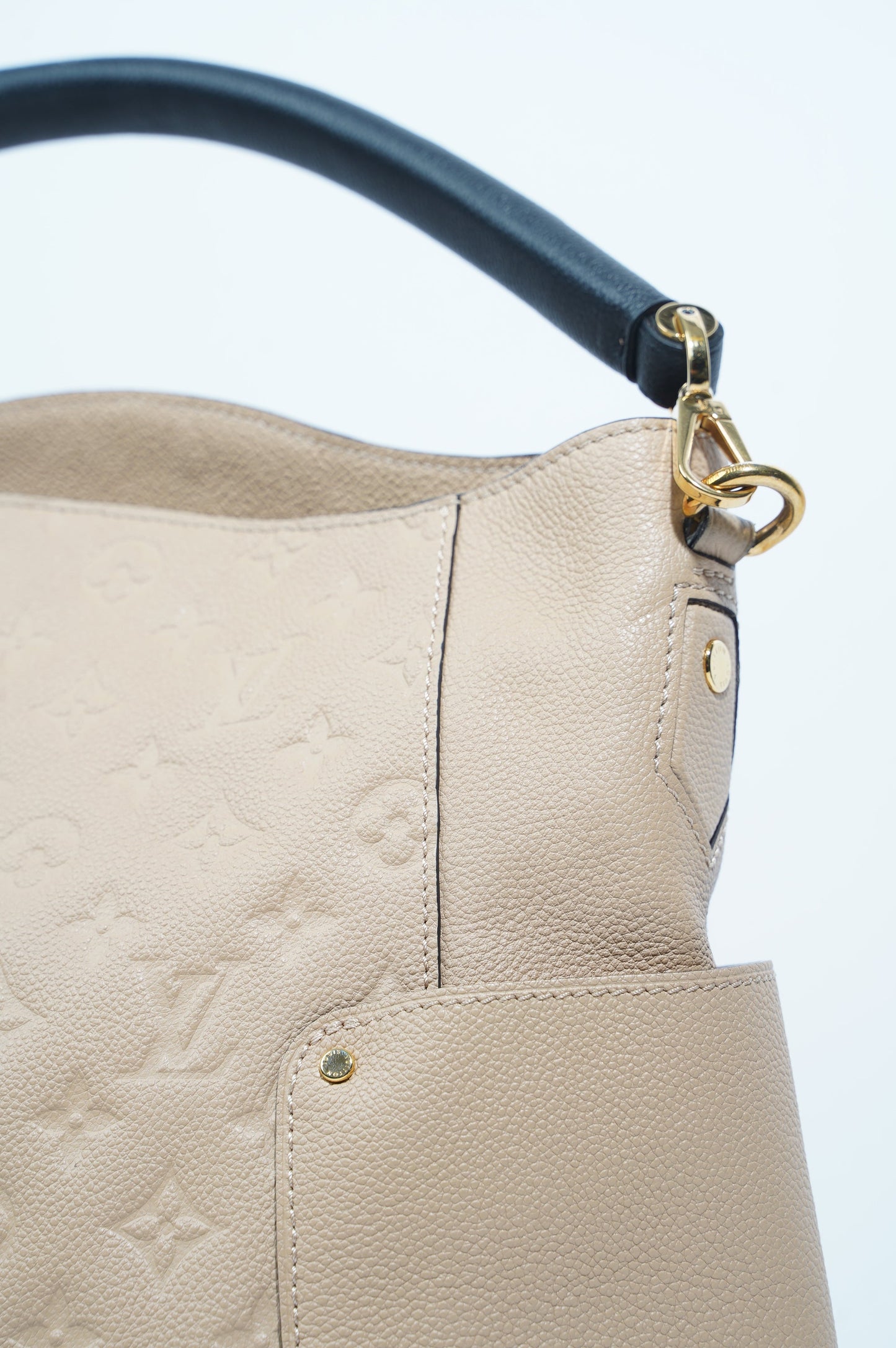 Louis Vuitton Womens Bagatelle Hobo Bag
