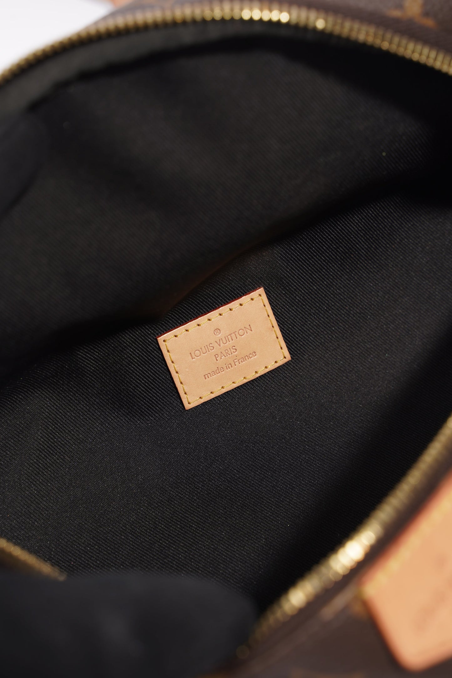 Louis Vuitton Womens Bum Bag Monogram