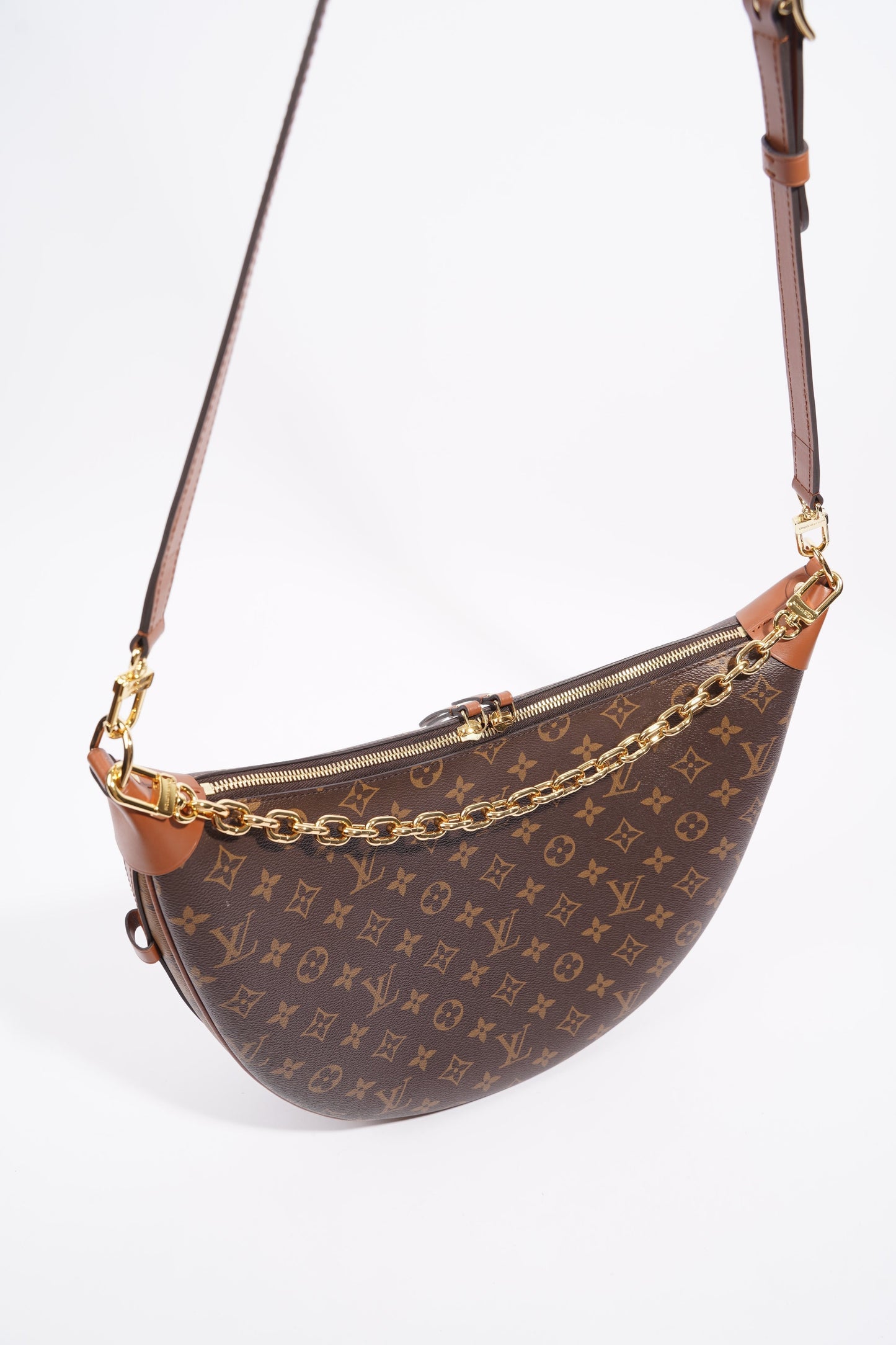 Louis Vuitton Womens Loop Hobo Bag Monogram