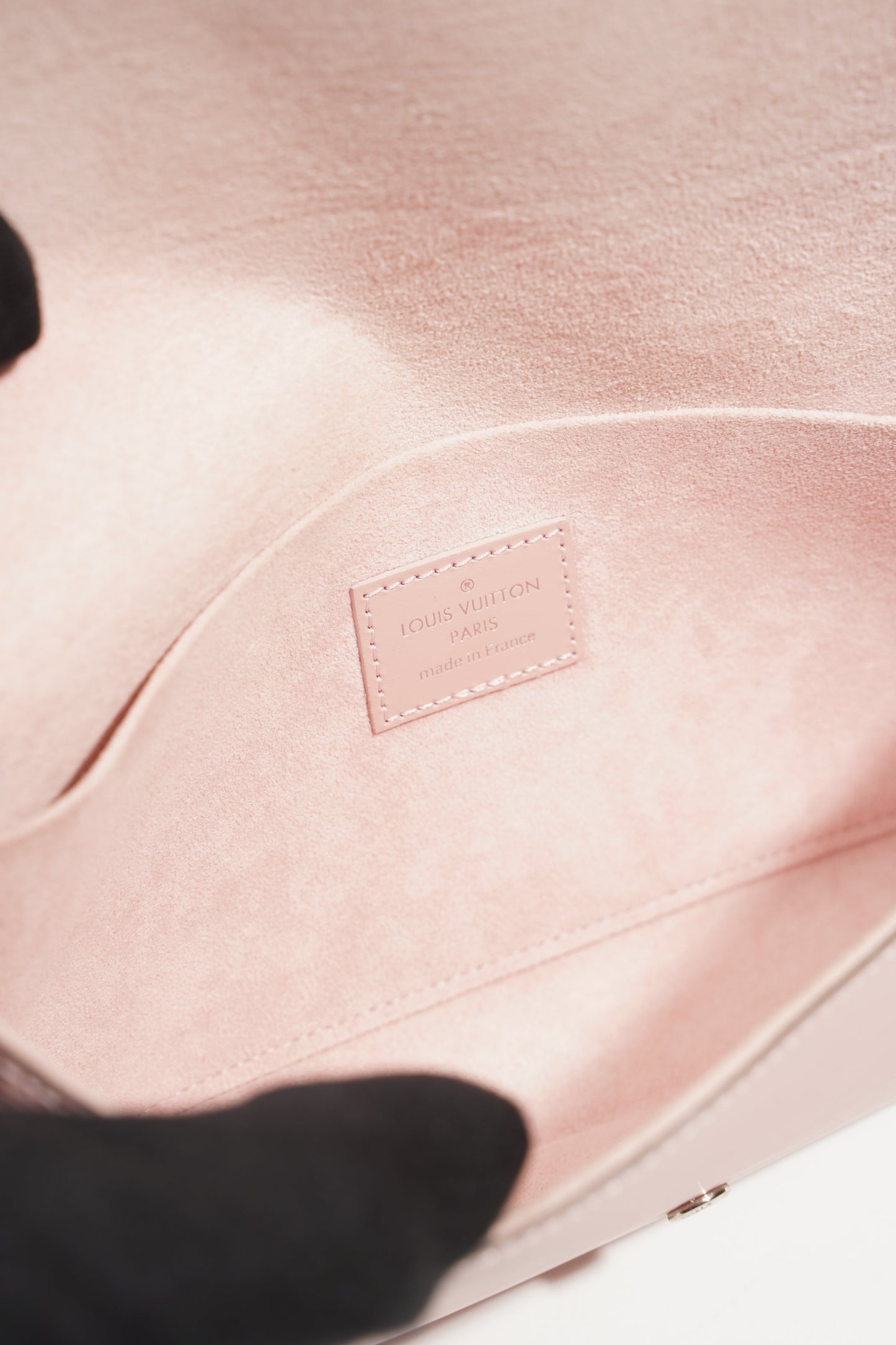 Louis Vuitton Womens Pochette Felicie Rose Epi Leather