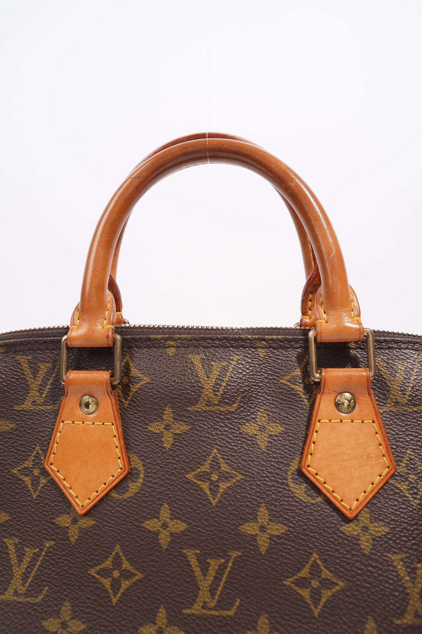 Louis Vuitton Womens Vintage Alma Monogram PM