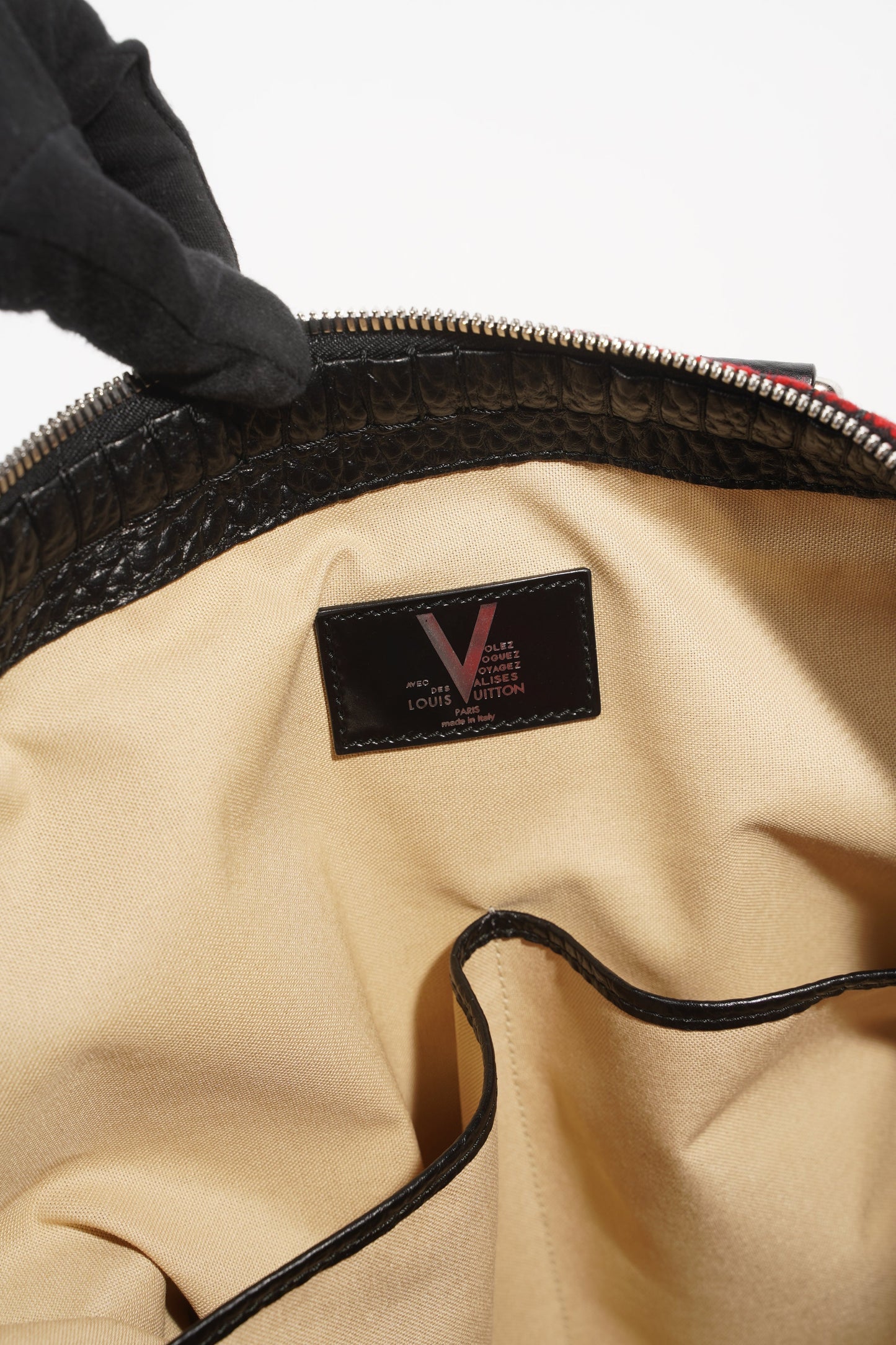 Louis Vuitton Womens Grimaud Vail Blanket Weekend Bag Black Red