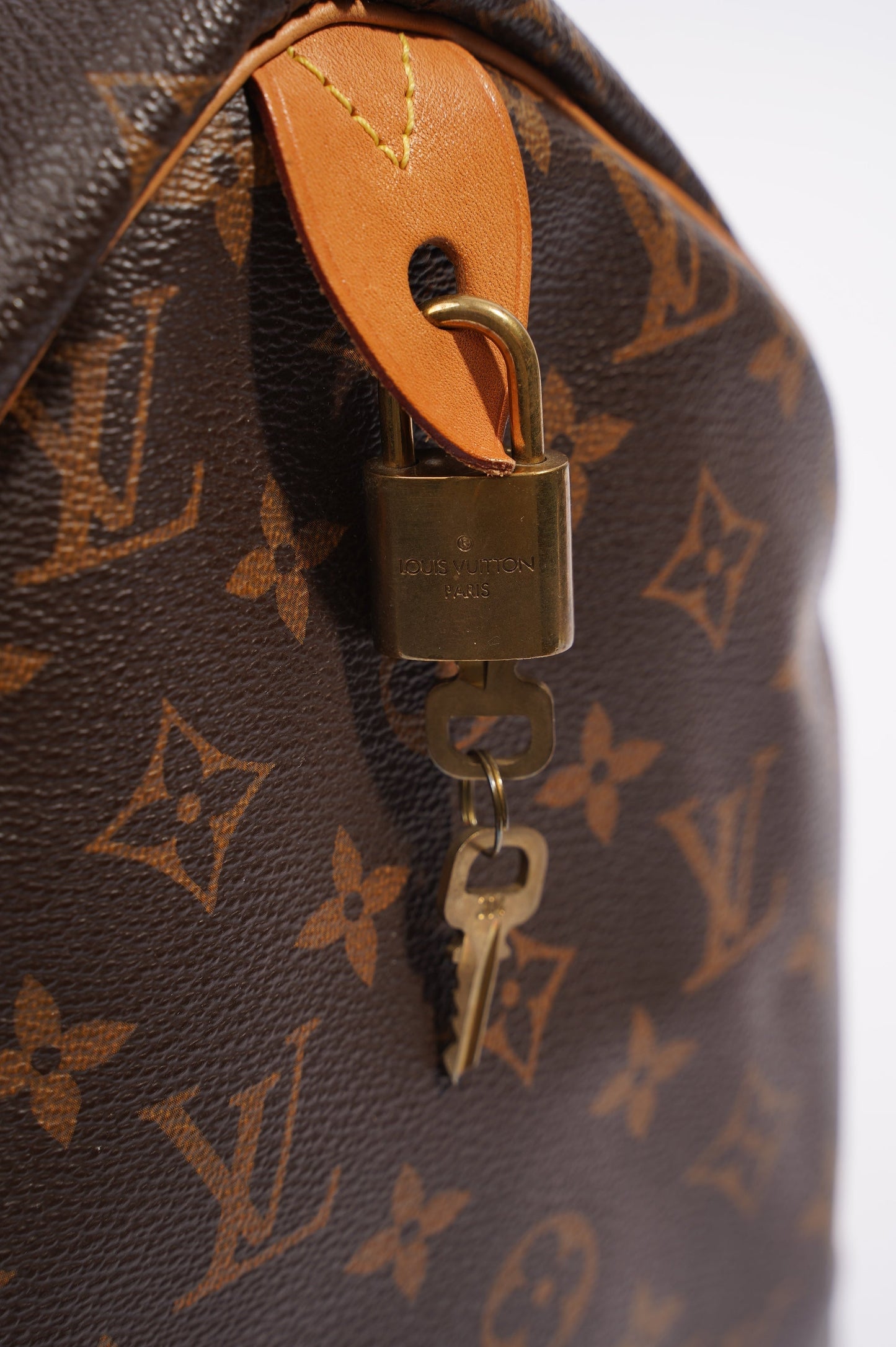 Louis Vuitton Womens Speedy Monogram 40