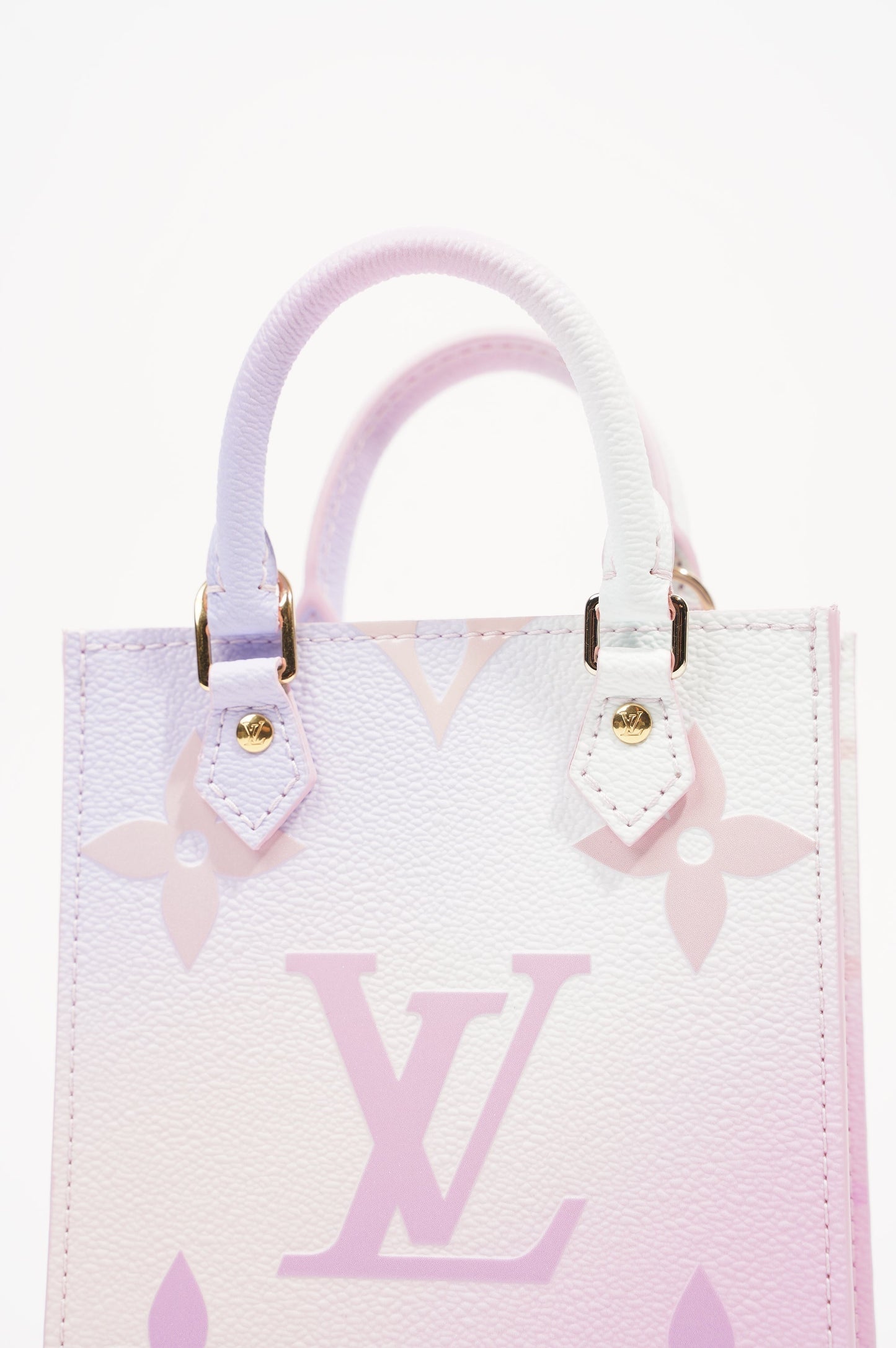 Louis Vuitton Womens Petit Sac Plat