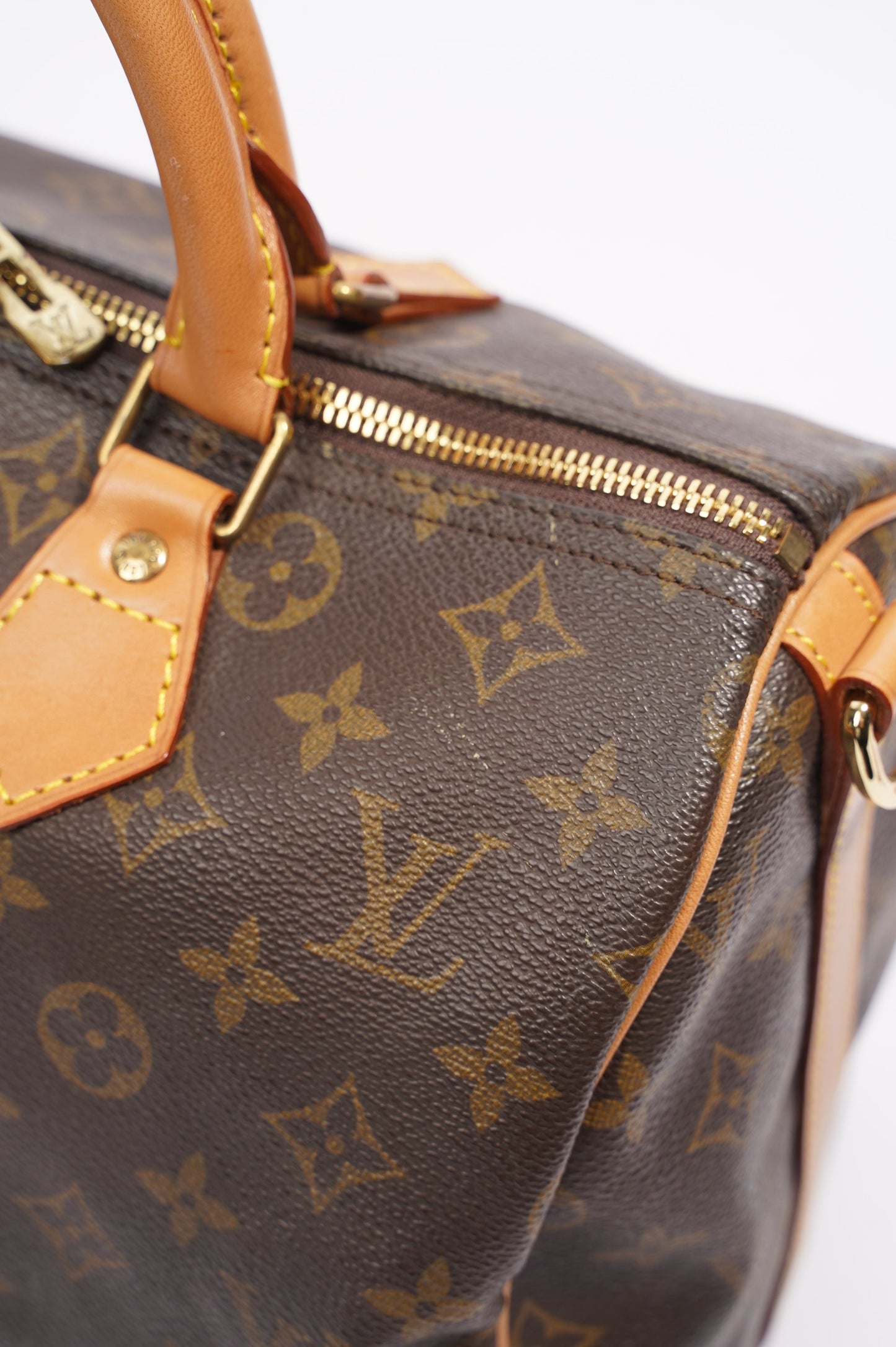 Louis Vuitton Womens Speedy Bandouliere Monogram 30