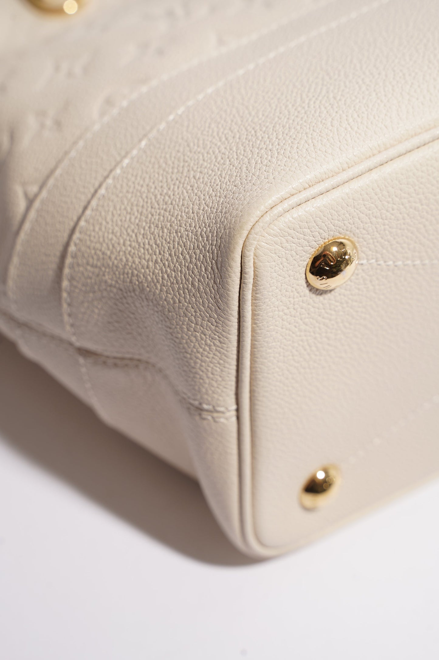 Louis Vuitton Womens Citadine Tote Cream GM