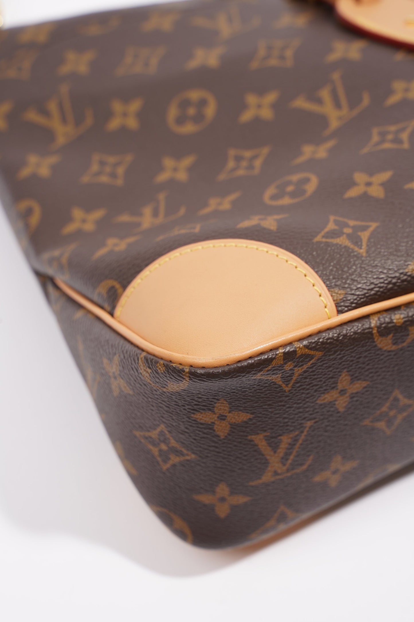 Louis Vuitton Womens Odeon Bag Monogram Canvas MM