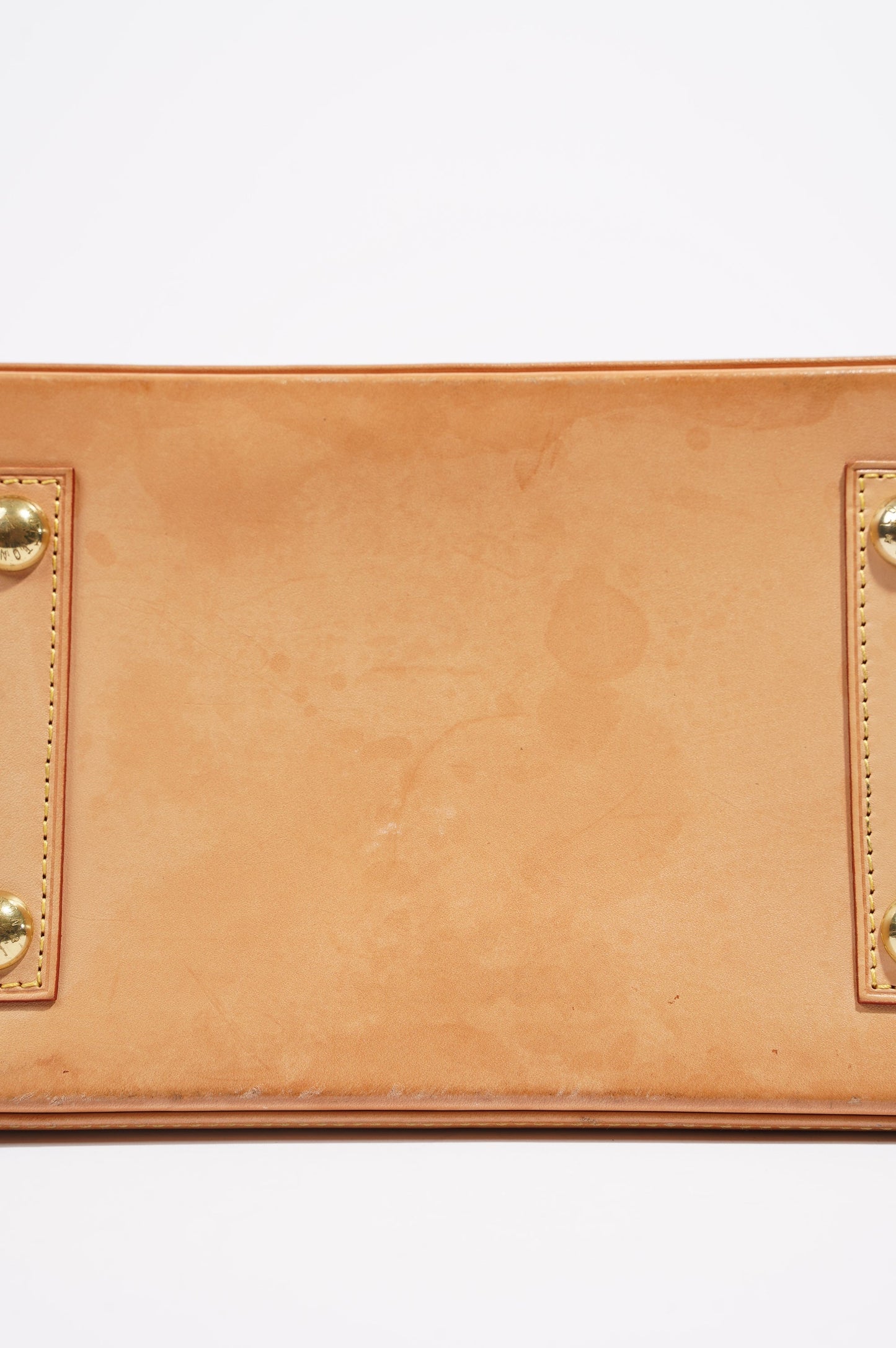 Louis Vuitton Womens Alma Monogram PM