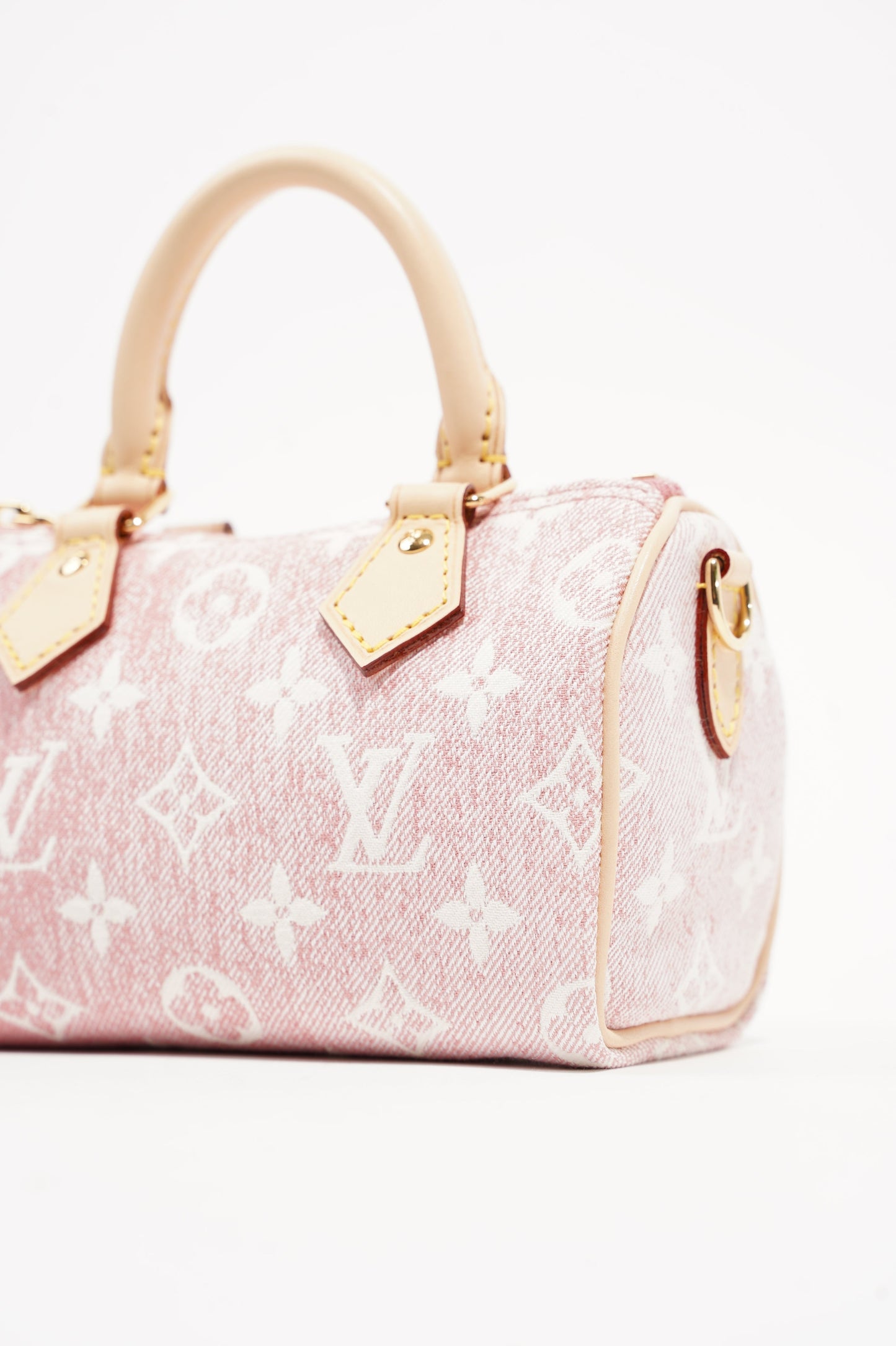 Louis Vuitton Womens Speedy Nano