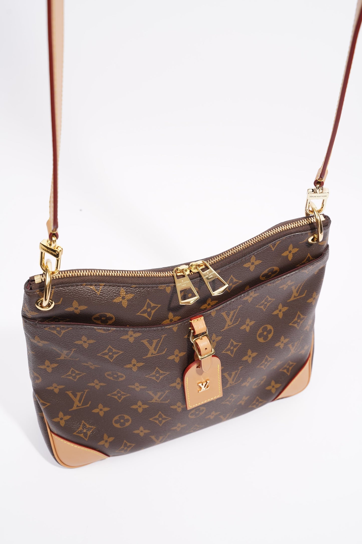 Louis Vuitton Womens Odeon Bag Monogram Canvas MM