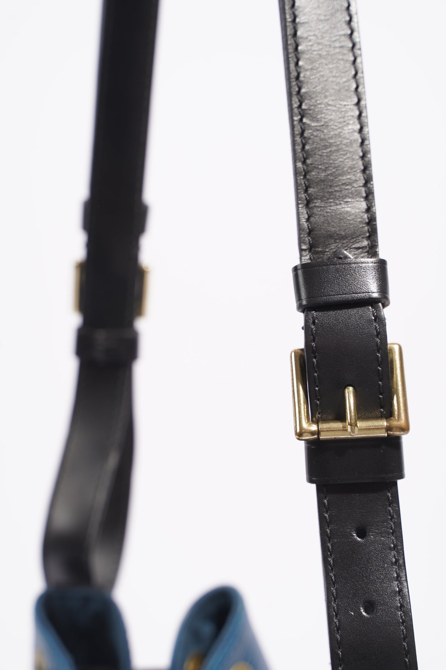 Louis Vuitton Womens Neo Noe Blue Epi Leather