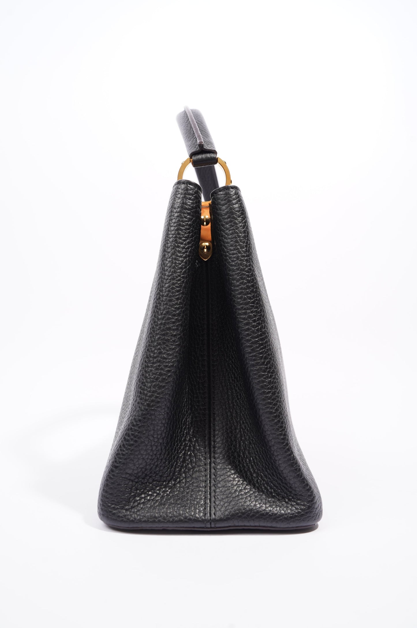 Louis Vuitton Womens Capucines Black Taurillon Leather MM