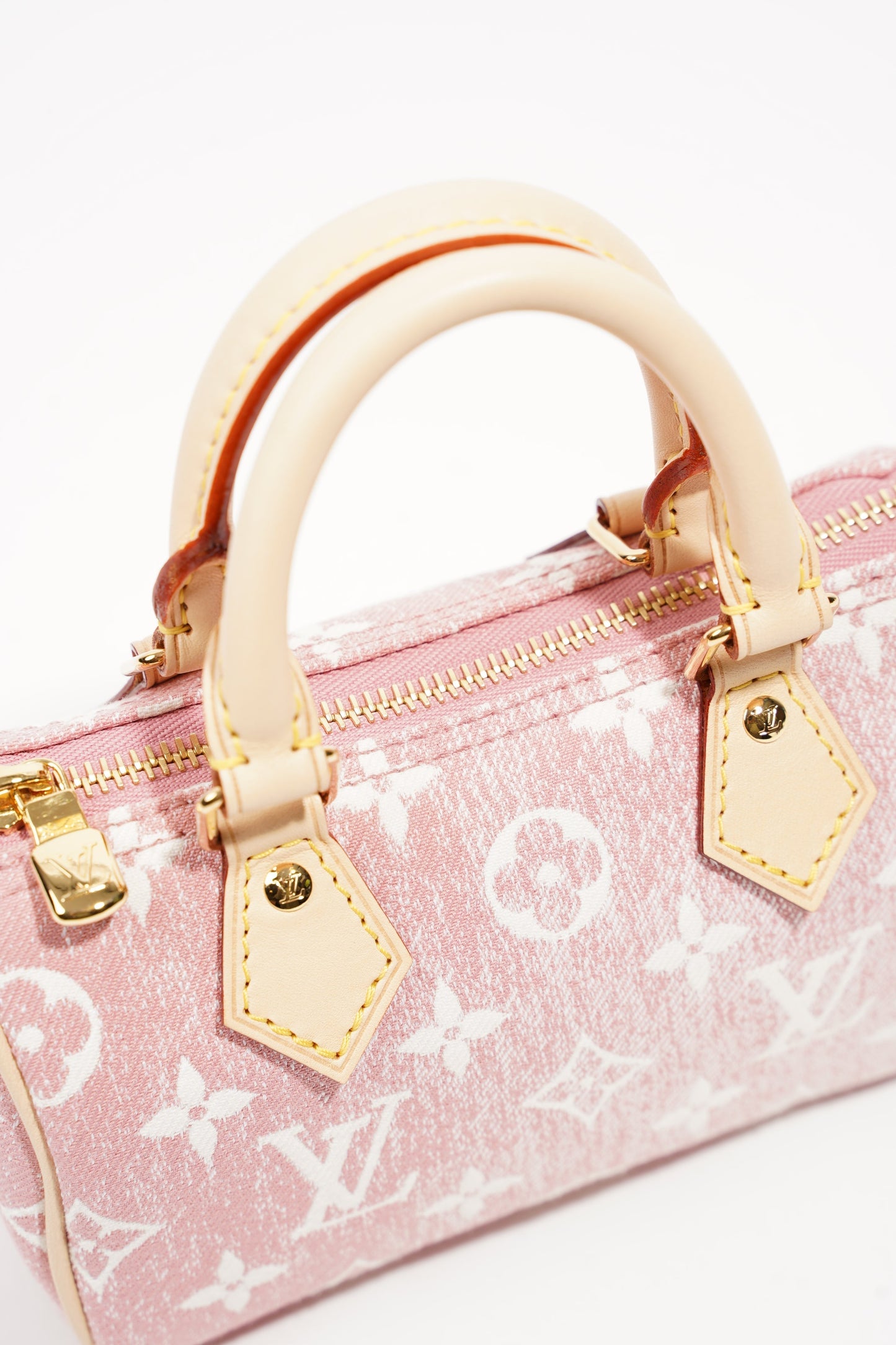 Louis Vuitton Womens Speedy Nano